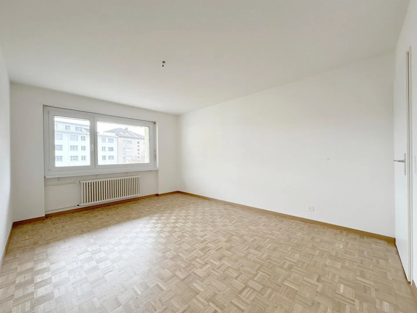 Geräumige Wohnung am Zürichsee - Foto 6 von 11