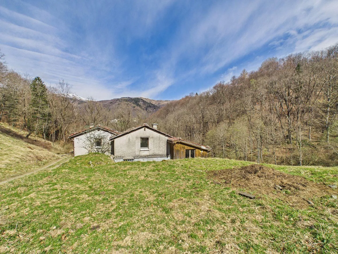 Authentic nature, silence and space to live in Certara - Photo 8 of 22