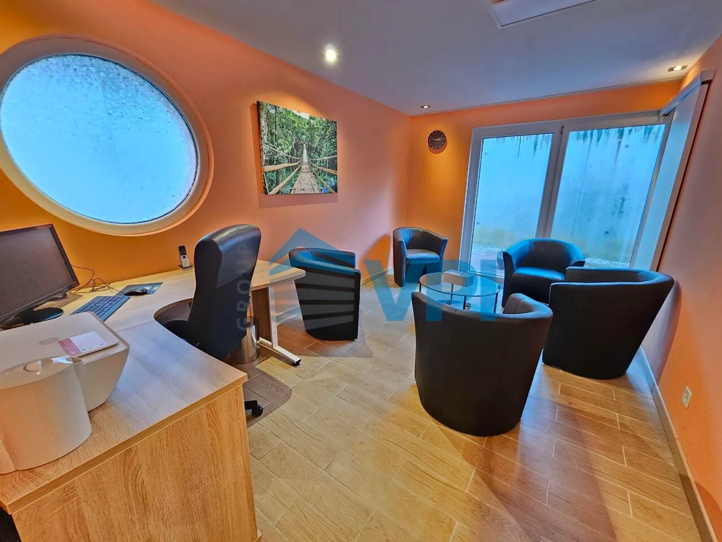 Offices, 81 m2 office in Vernier - Photo 2 of 7
