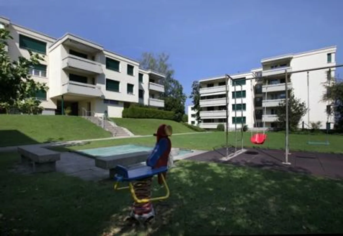 Geräumige Wohnung am Zürichsee - Foto 1 von 11