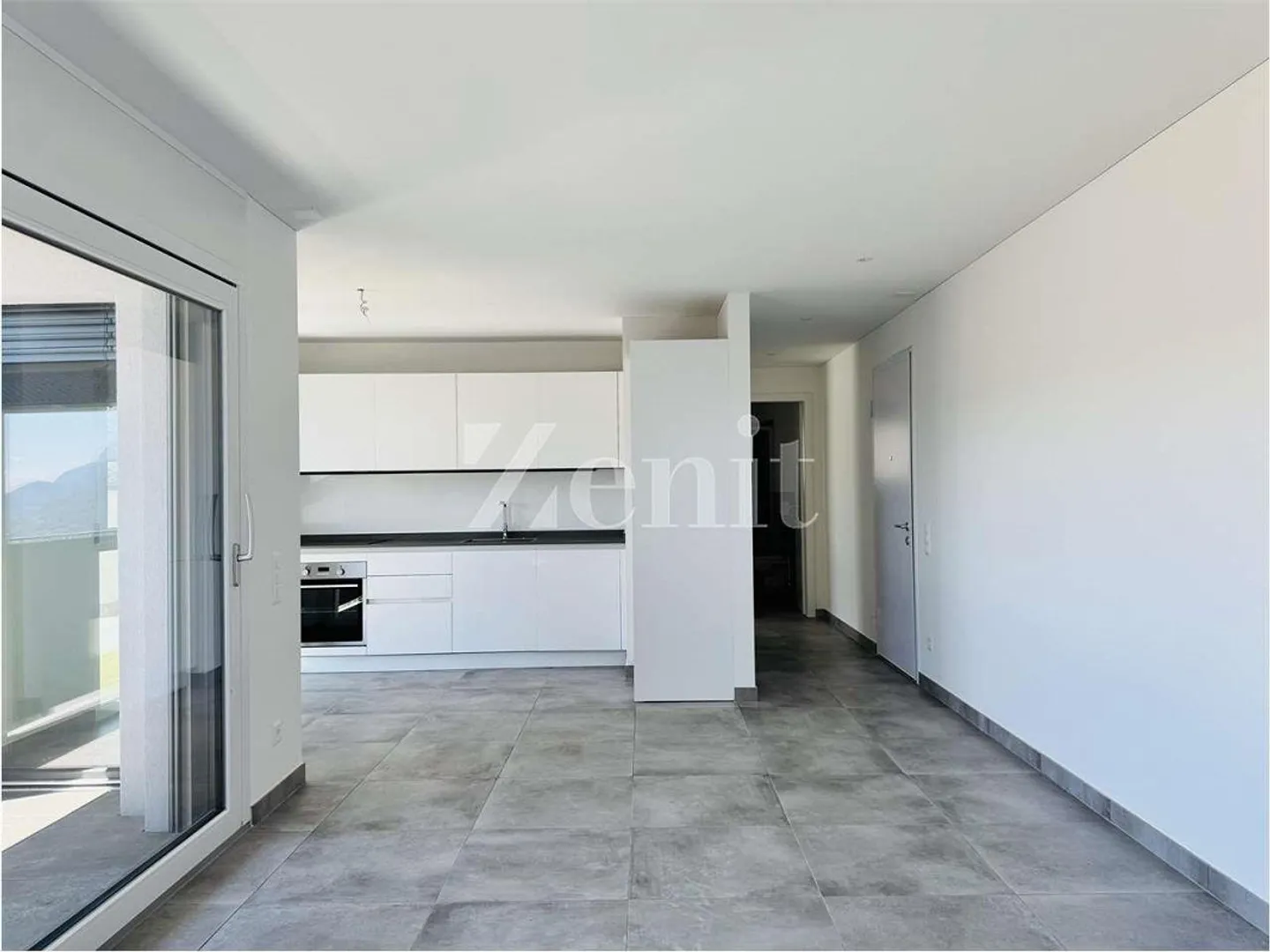 We rent a modern 2.5-room apartment in first rental - Photo 1 of 11