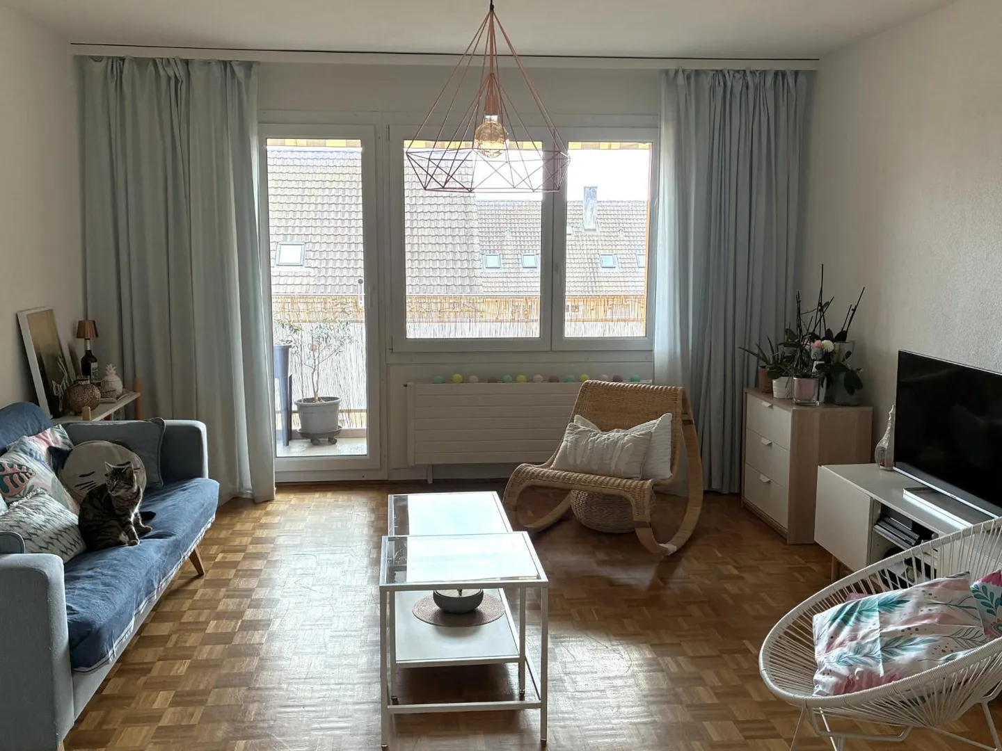 3.5 Room Apartment - Photo 2 of 8