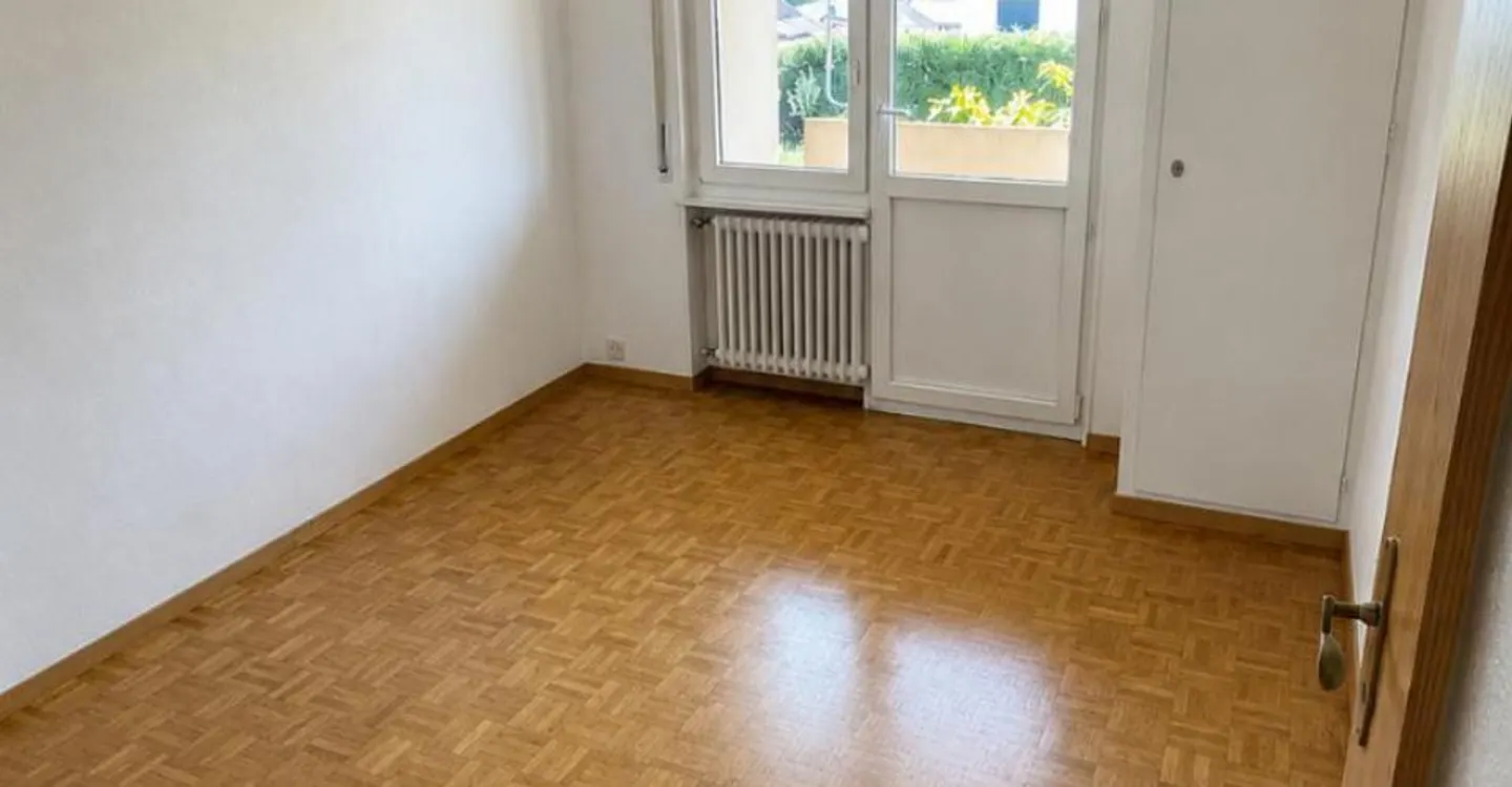 Charmante 3,5-Zimmer-Wohnung in grüner Umgebung - Foto 4 von 11