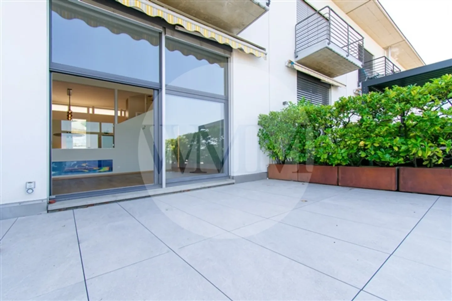 MAISONETTE DE RÊVE AVEC TERRASSE PANORAMIQUE ET VUE IMPRENABLE - Photo 3 sur 17