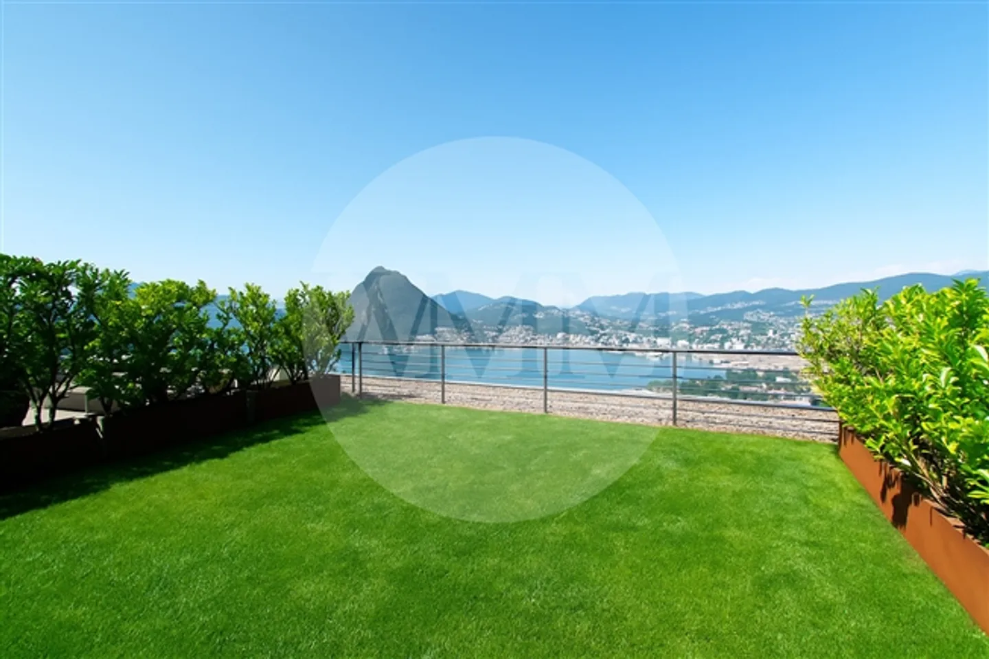 MAISONETTE DE RÊVE AVEC TERRASSE PANORAMIQUE ET VUE IMPRENABLE - Photo 2 sur 17