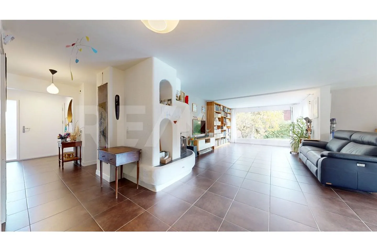 Belle villa avec grand jardin / Exclusivité RE/MAX - Photo 2 sur 10