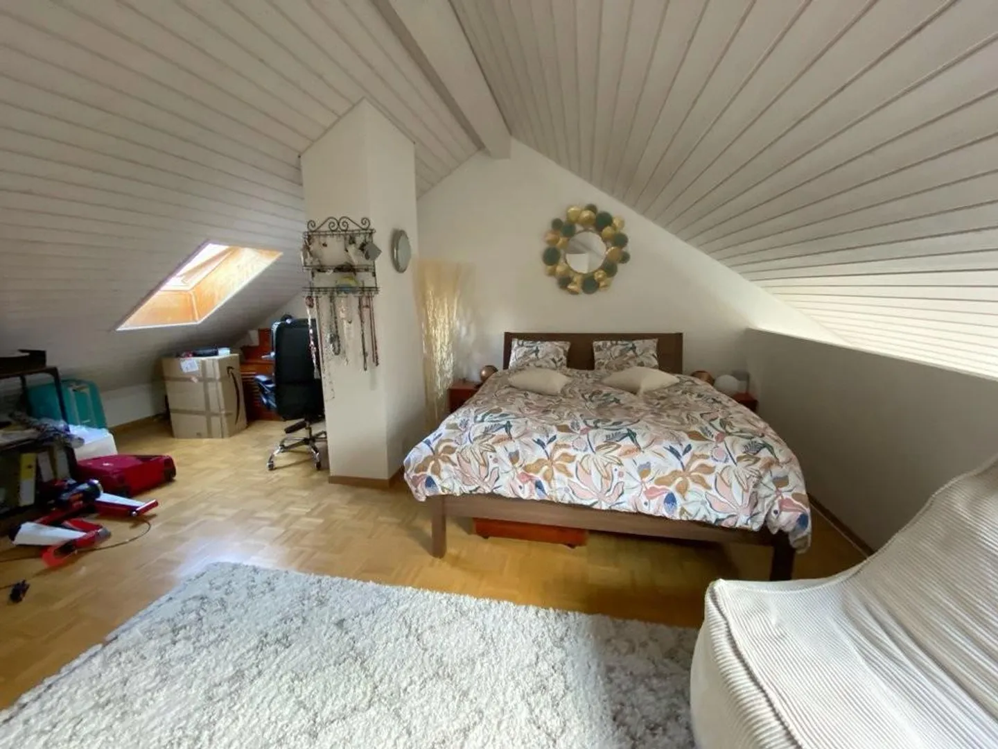 Magnificent 3.5-room apartment of 111 m2 - Photo 3 of 9