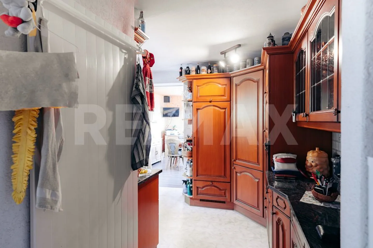Freistehendes Einfamilienhaus mit grosszügigem Grundstück  Verkauf mit 10-jährigem Wohnrecht - Photo 9 of 13