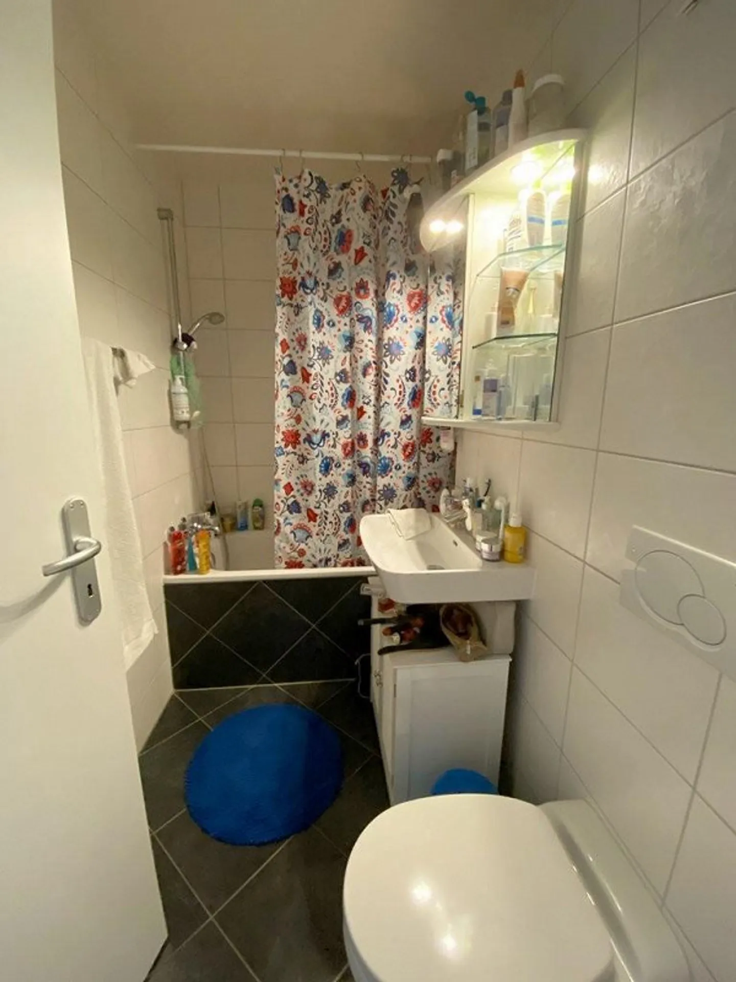 Magnificent 3.5-room apartment of 111 m2 - Photo 8 of 9