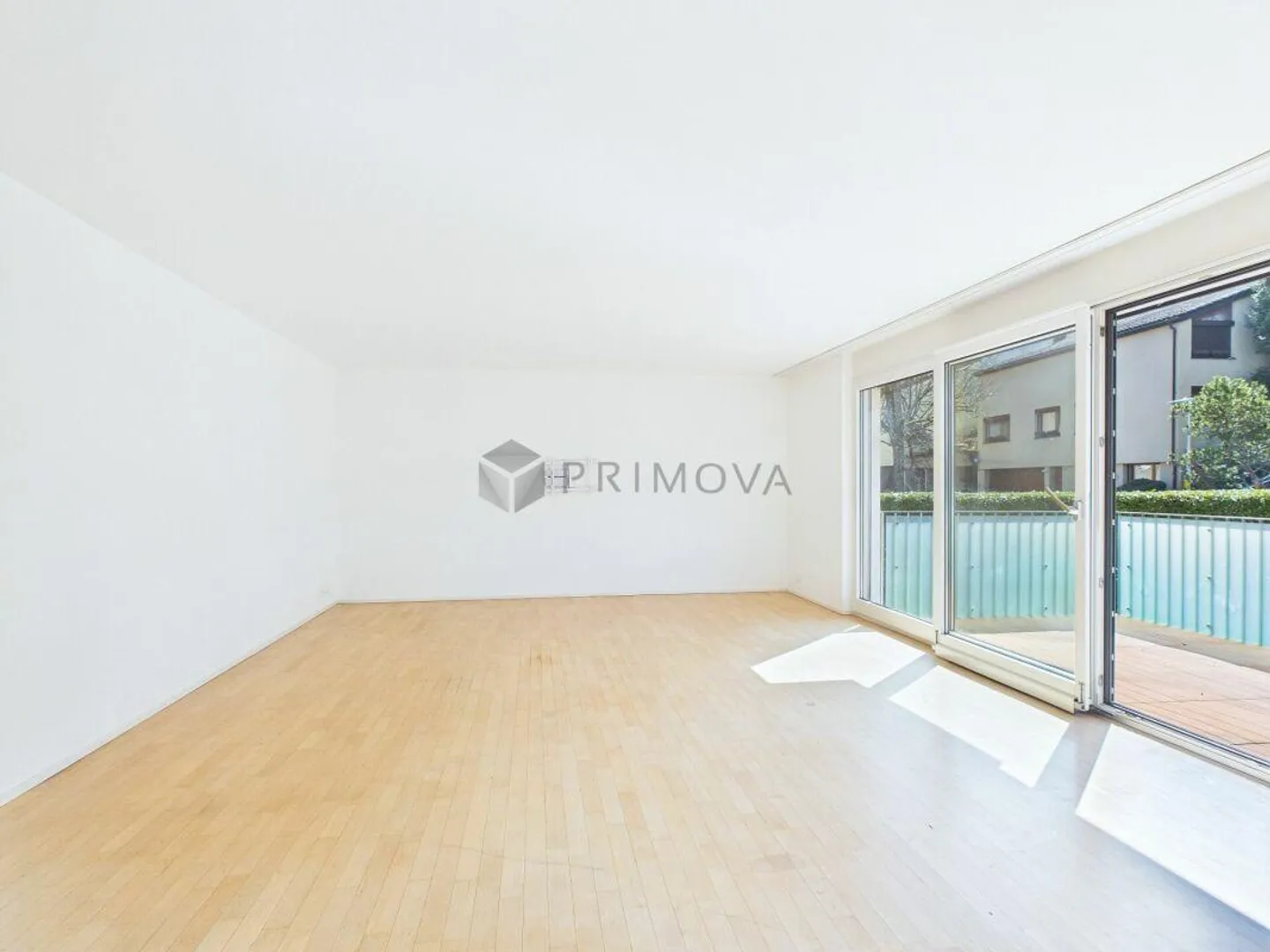 Unique Opportunity in Horgen, the 4.5 Room Gem! - Photo 2 of 12