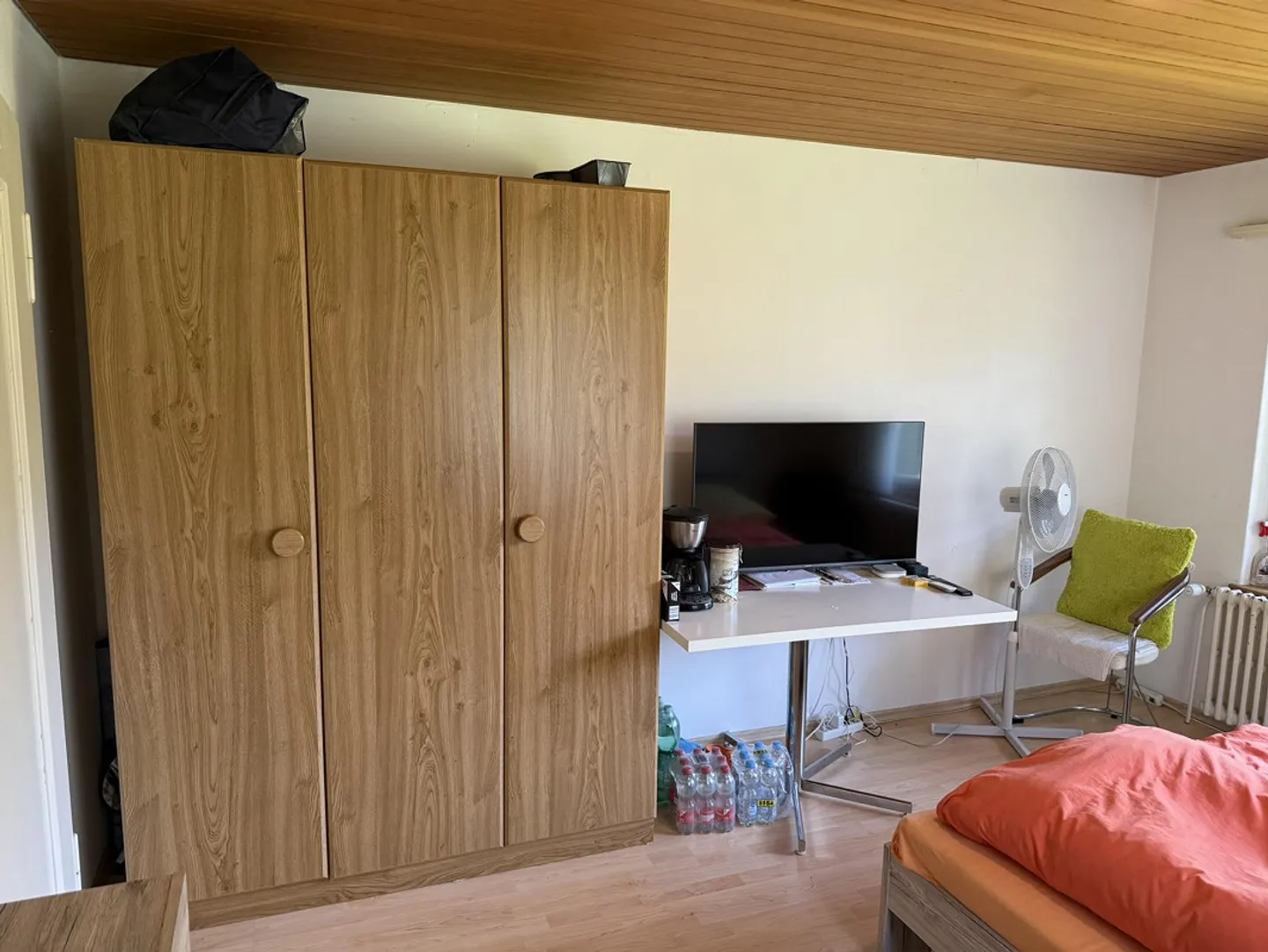 Grosses möbliertes Zimmer in Sissach beim Ebenrainpark - Foto 3 von 6
