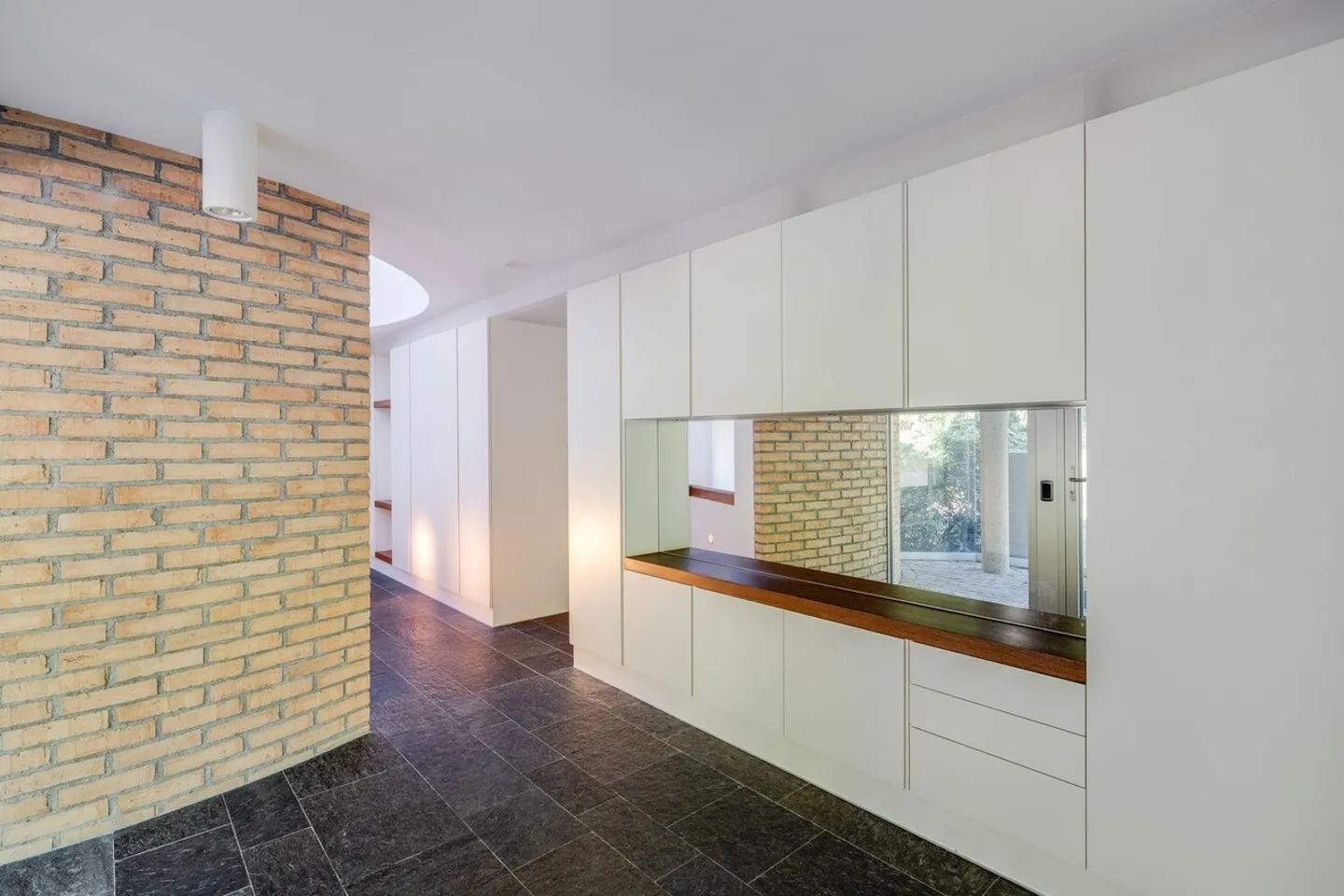 Maison semi-détachée exclusive avec espace bien-être privé - une merveille d'espace - Photo 7 sur 13