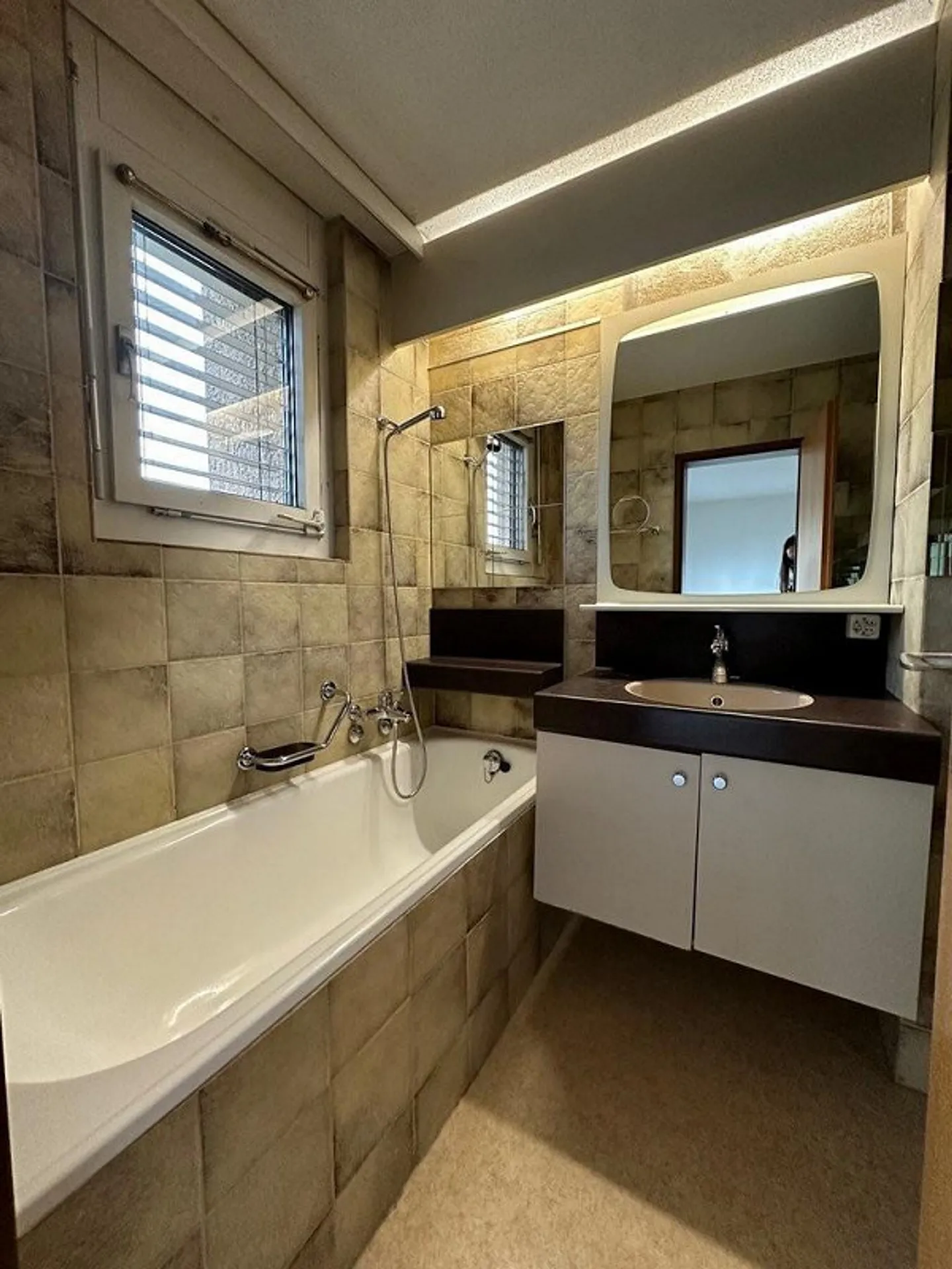 Charmante Wohnung in zentraler Lage - Foto 5 von 8