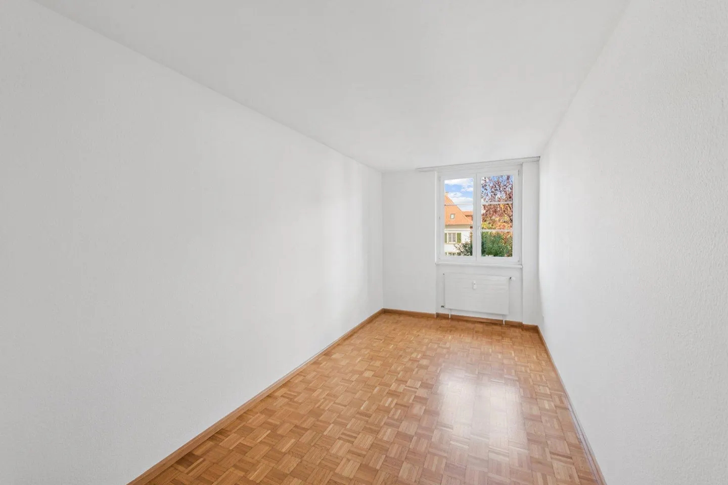 3.5 Room Apartment in Schönenbuch - Photo 5 of 12