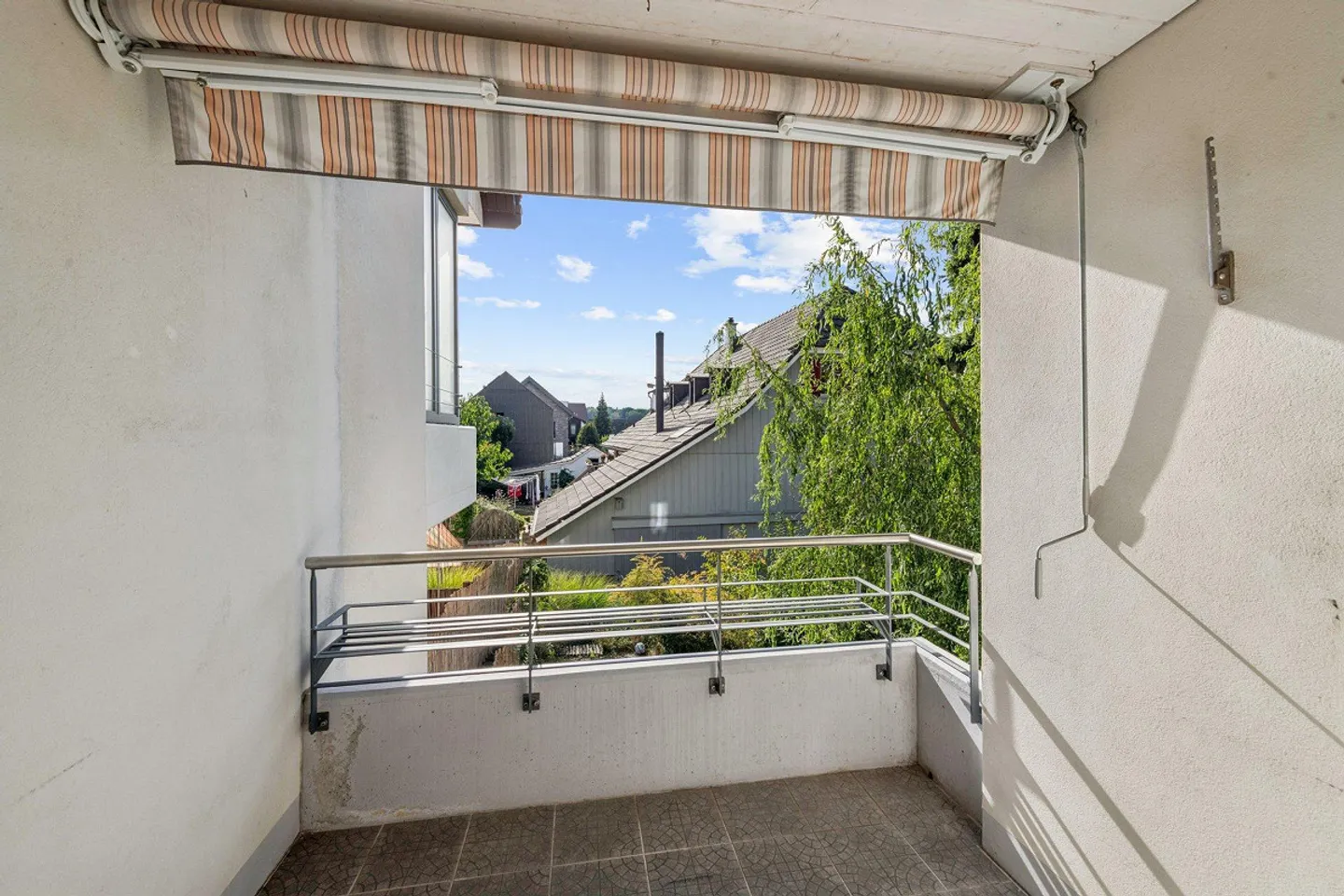 3.5 Room Apartment in Schönenbuch - Photo 11 of 12