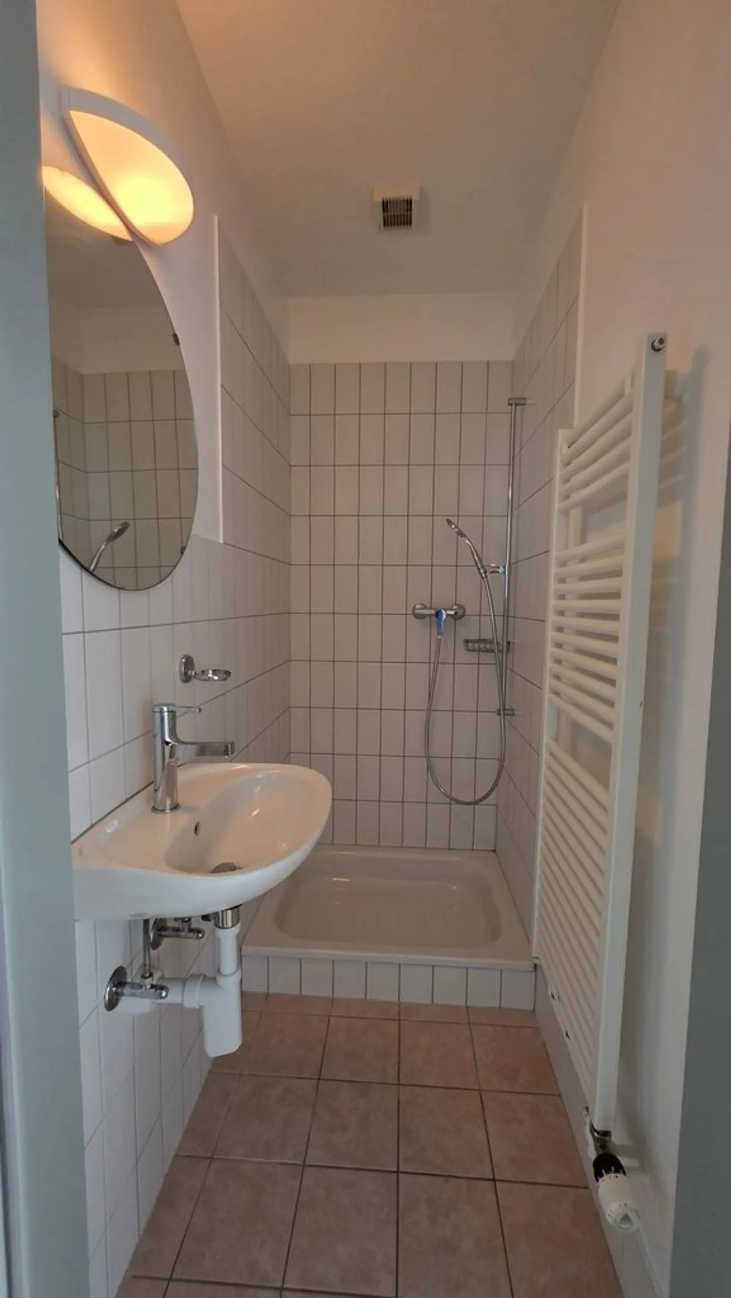 Wunderschöne 3-Zimmer-Wohnung mit privatem Garten & 2 Badezimmern - Foto 7 von 12