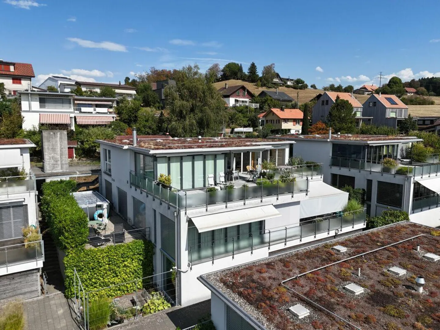 Exklusives Terrassenhaus mit Sicht - Foto 1 von 18