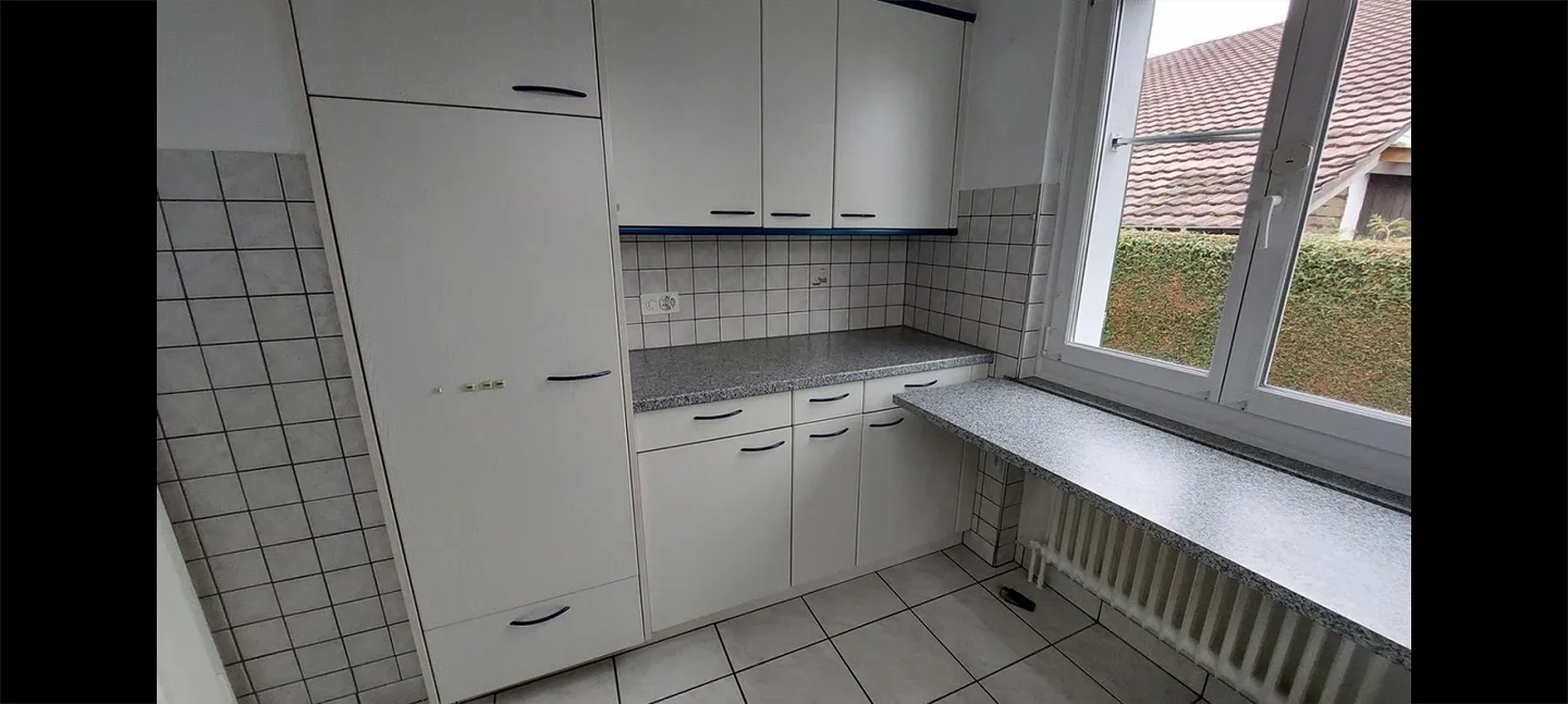 Charmantes Haus mit grossem Garten - Foto 7 von 15