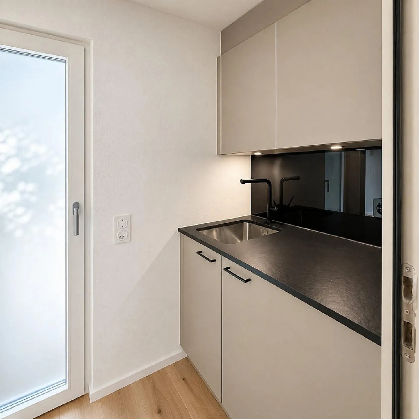 Atelier élégant dans un emplacement central à Zurich - Photo 5 sur 6