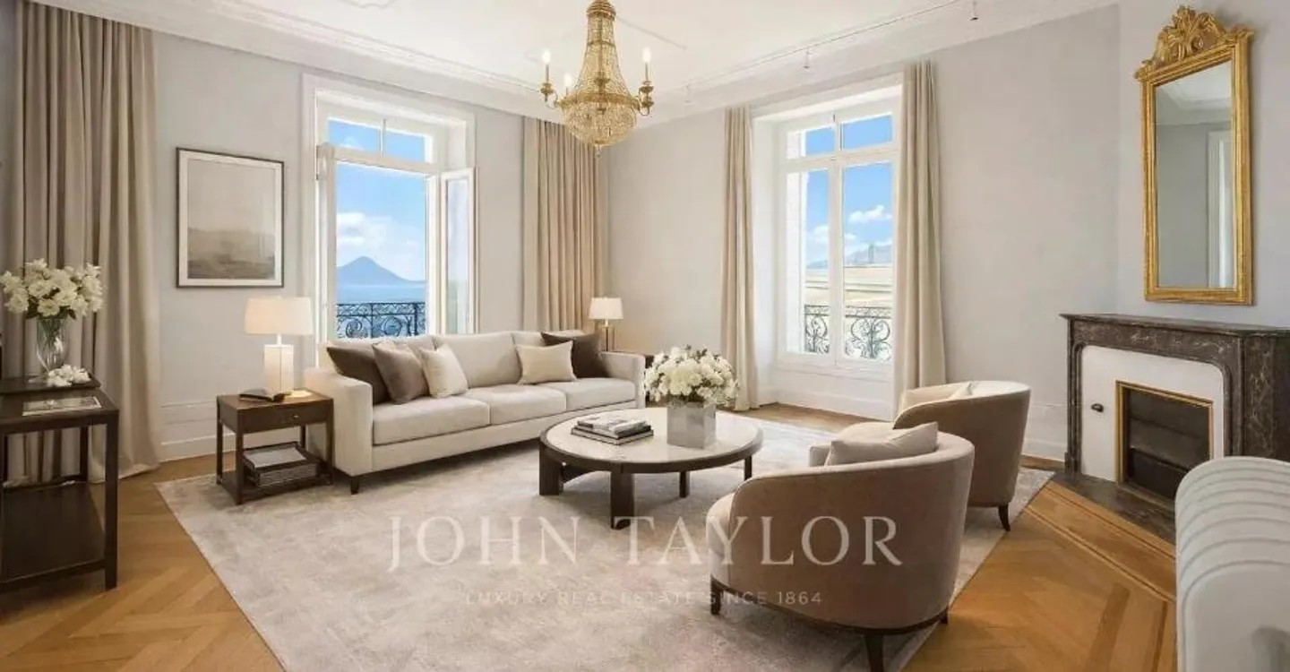Beautiful 2.5-room apartment + office on 1st floor of a historic building in Territet - Photo 1 of 13