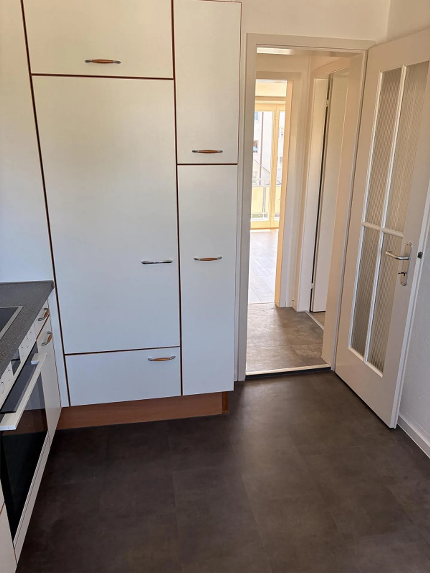 Appartamento 3 stanze con balcone, appartamento familiare conveniente - Foto 1 di 10