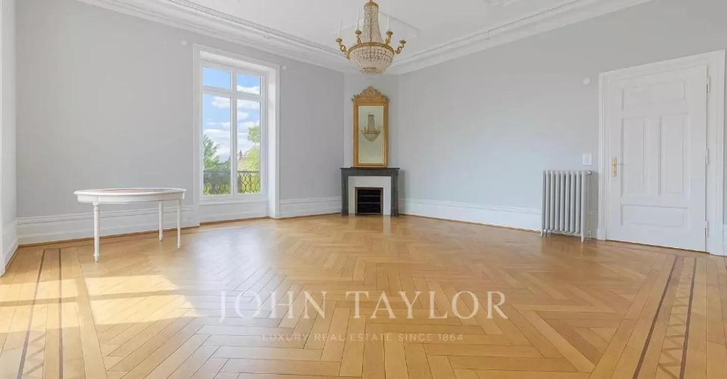 Beautiful 2.5-room apartment + office on 1st floor of a historic building in Territet - Photo 4 of 13