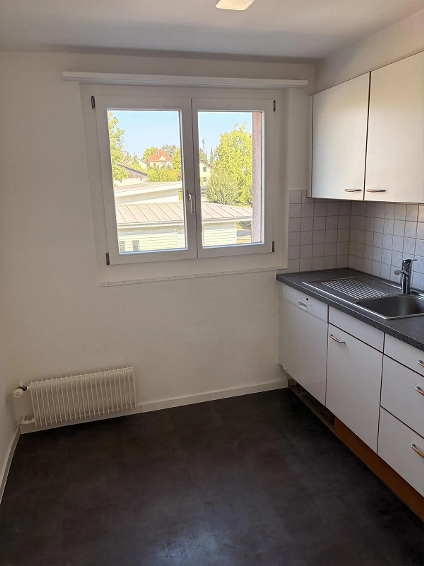 Appartamento 3 stanze con balcone, appartamento familiare conveniente - Foto 7 di 10