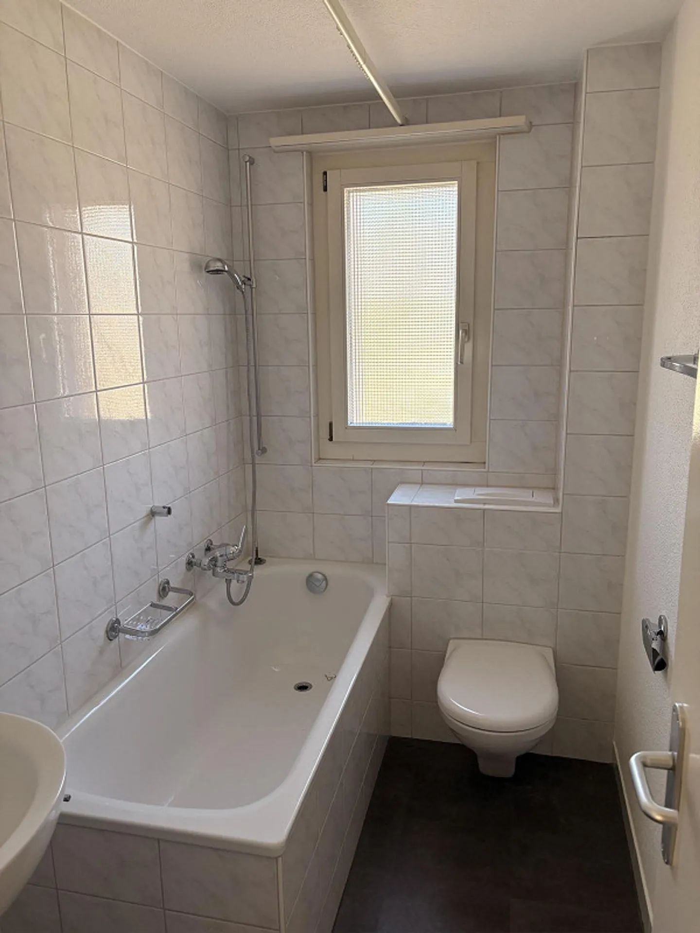 Appartamento 3 stanze con balcone, appartamento familiare conveniente - Foto 9 di 10