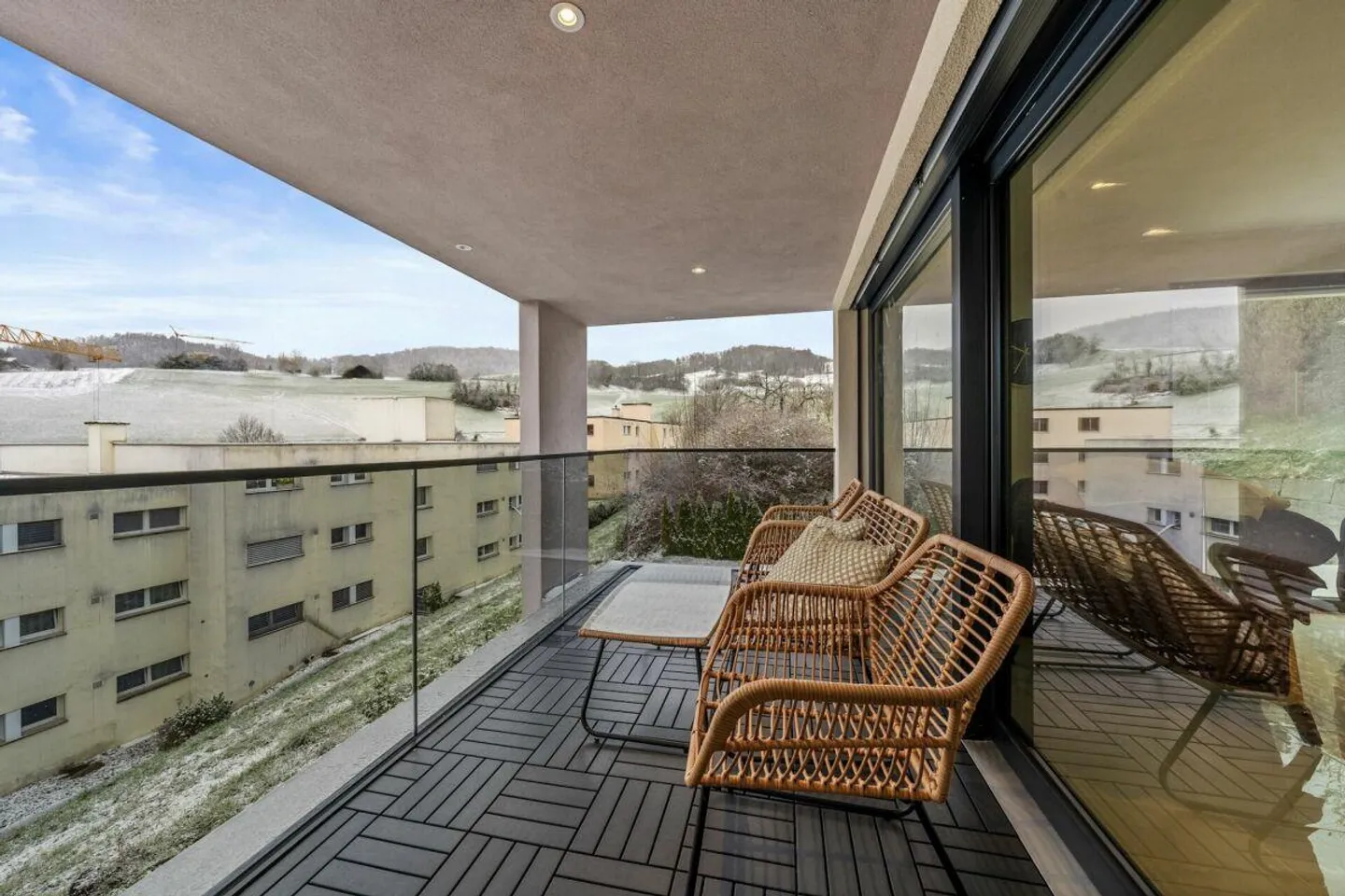 Luxurious 7.5 Room Single Family House with Plenty of Space - Photo 21 of 22