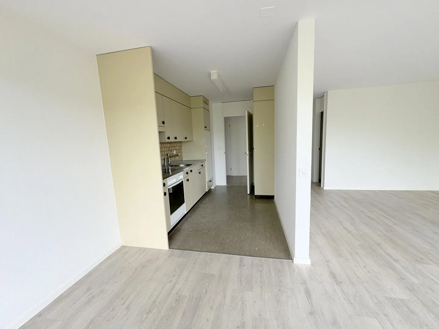 Sonnige Wohnung mit Aussicht - Foto 5 von 12