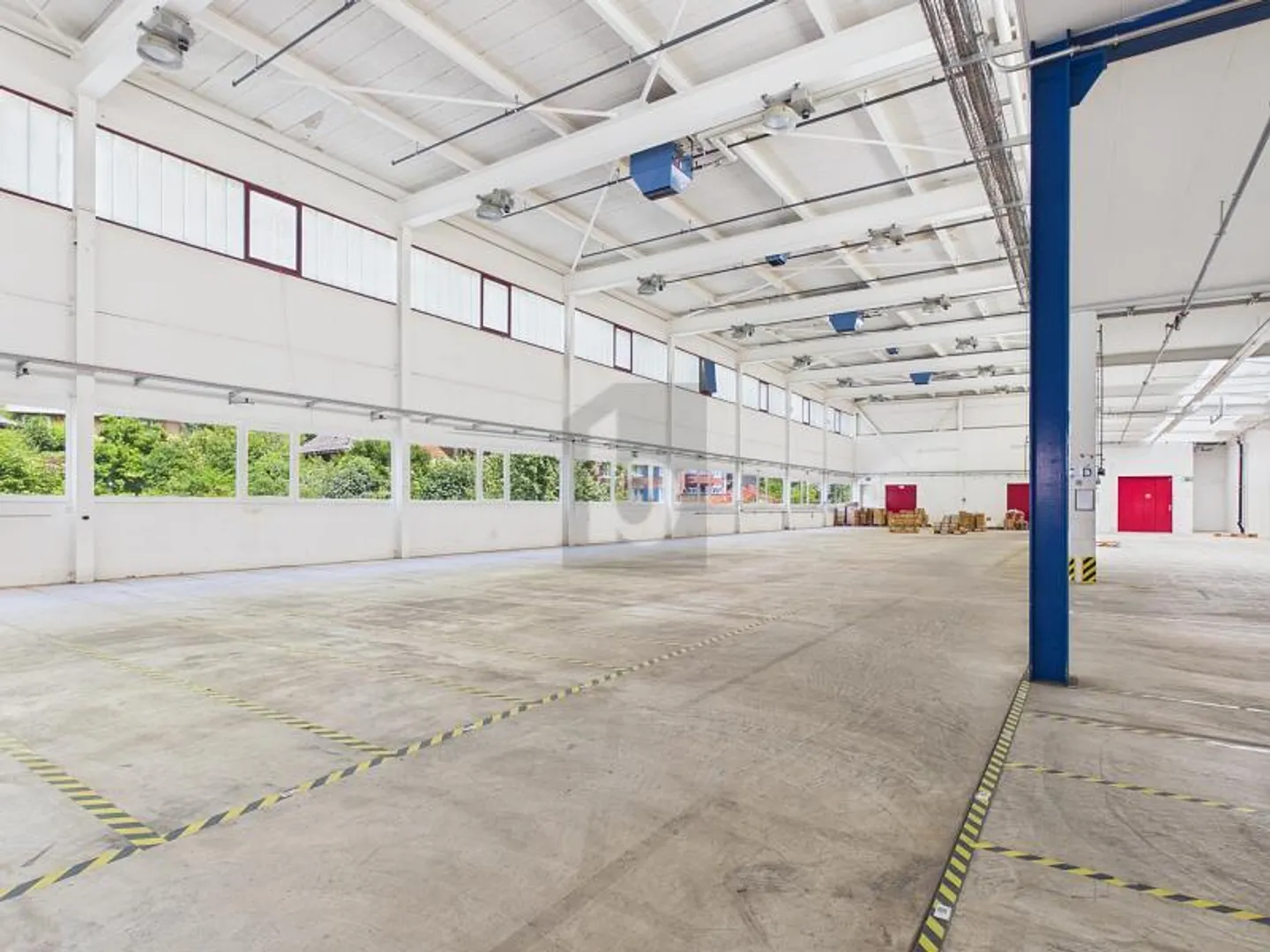 STORAGE ON A LARGE AREA - Photo 1 of 6