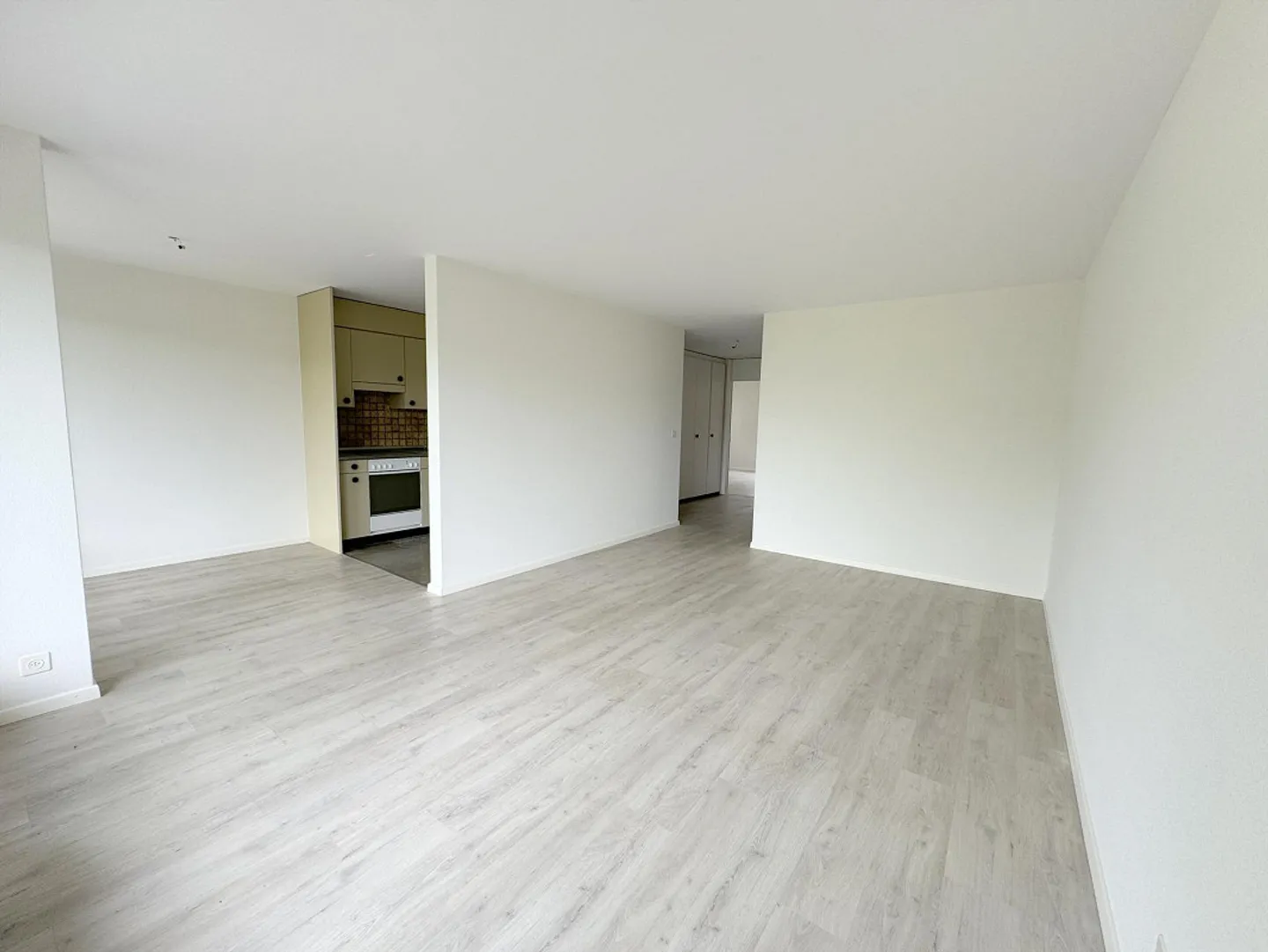 Sonnige Wohnung mit Aussicht - Foto 3 von 12