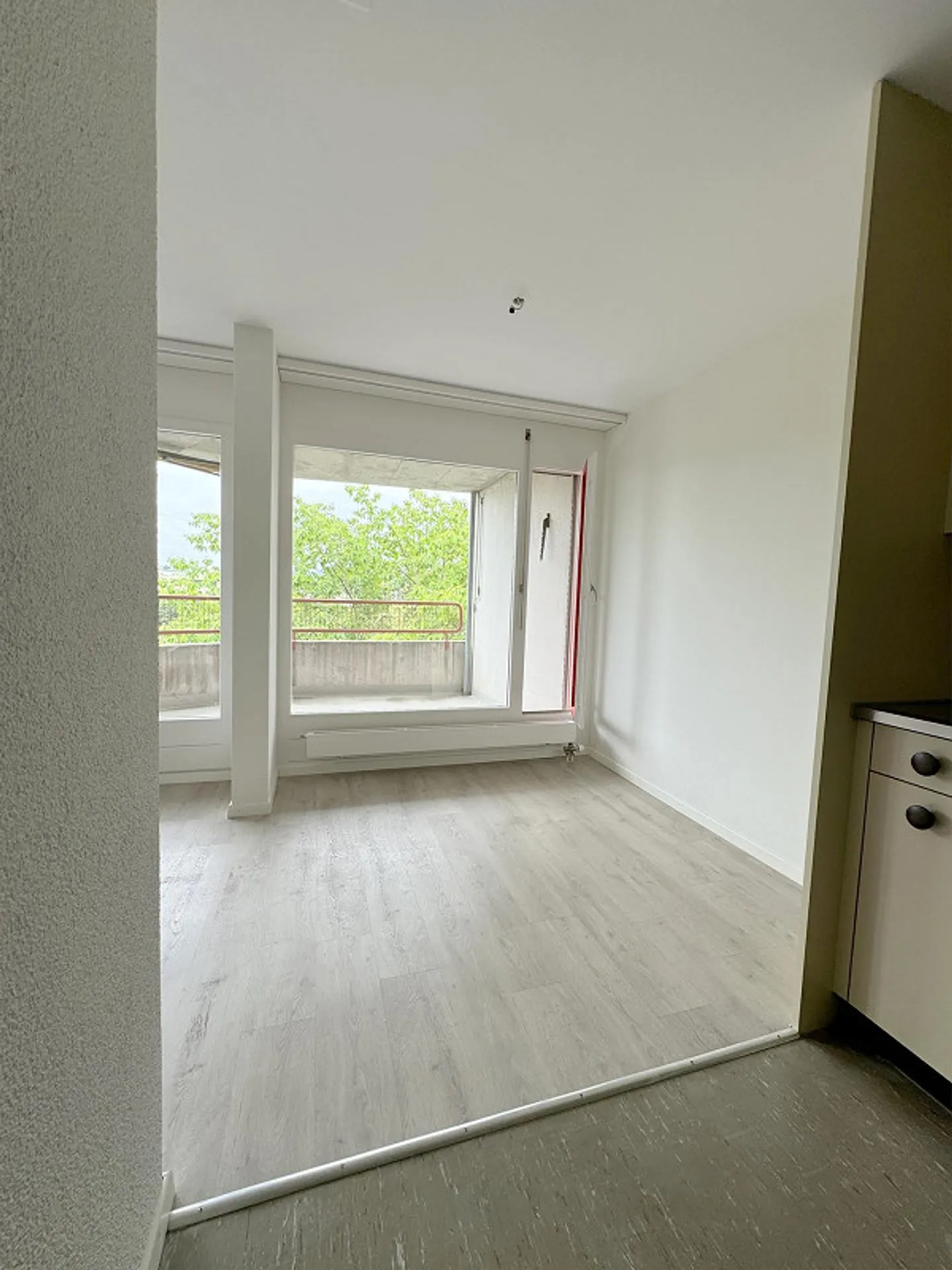 Sonnige Wohnung mit Aussicht - Foto 4 von 12