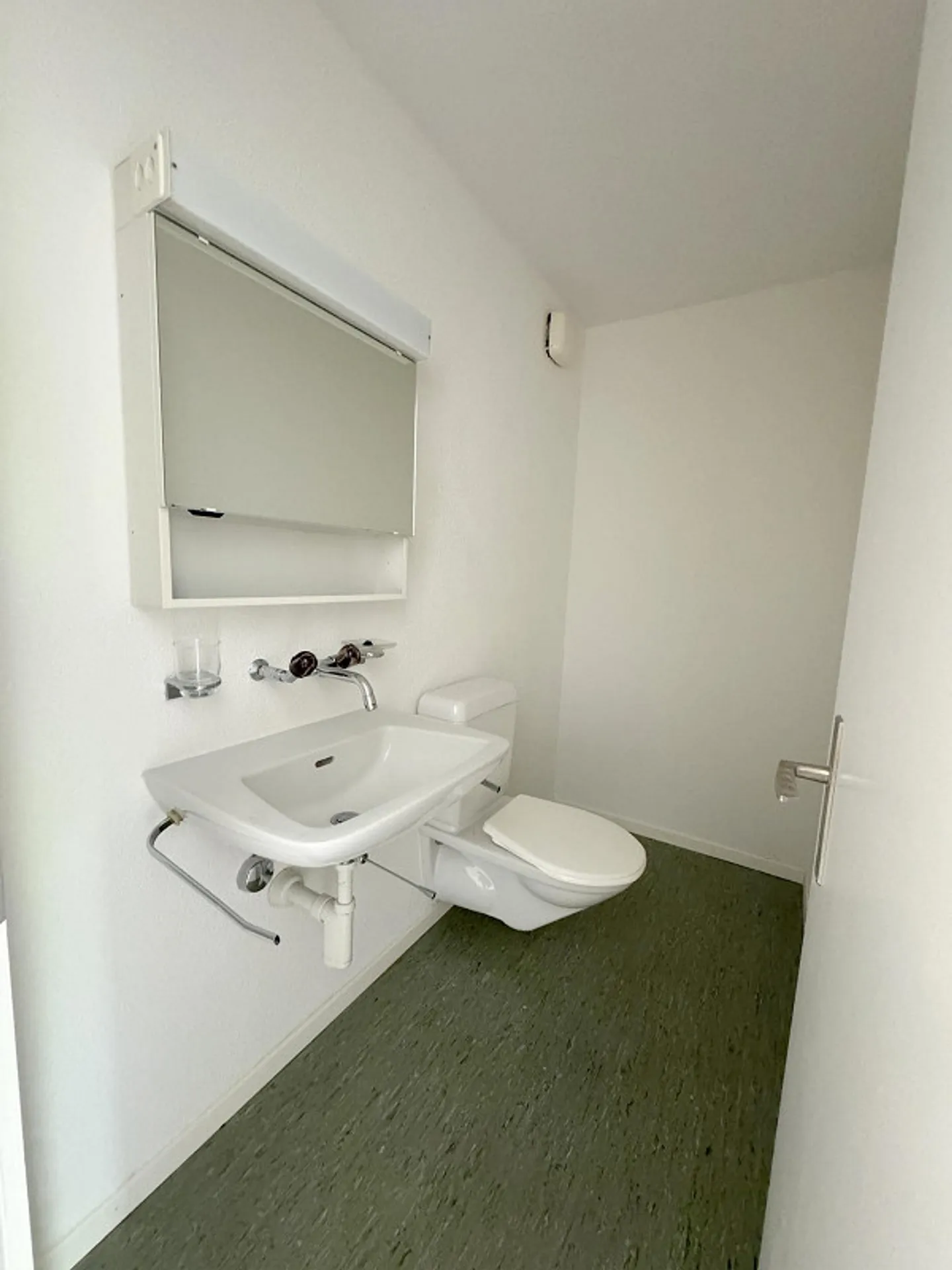 Sonnige Wohnung mit Aussicht - Foto 9 von 12