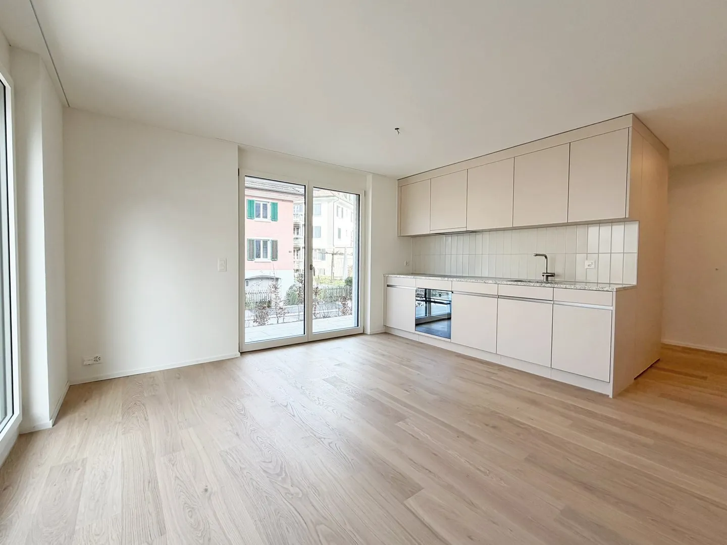 Erstvermietung 1.5-Zimmer Gartenwohnung, Kreis 6 - Foto 1 di 7