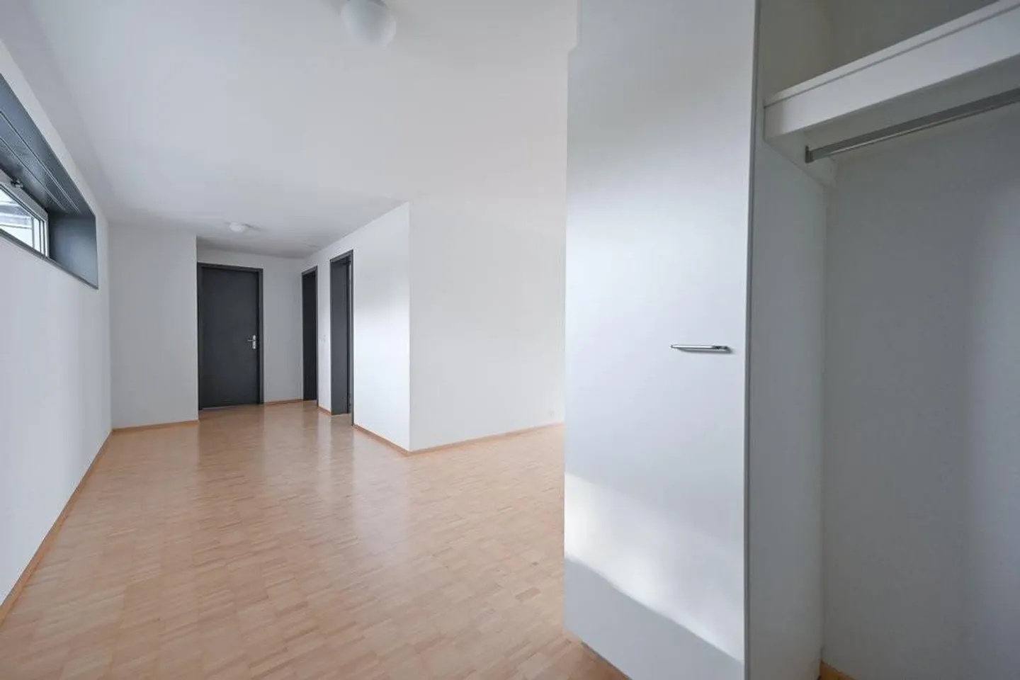 Living near the city with garden seating area - Photo 12 of 12