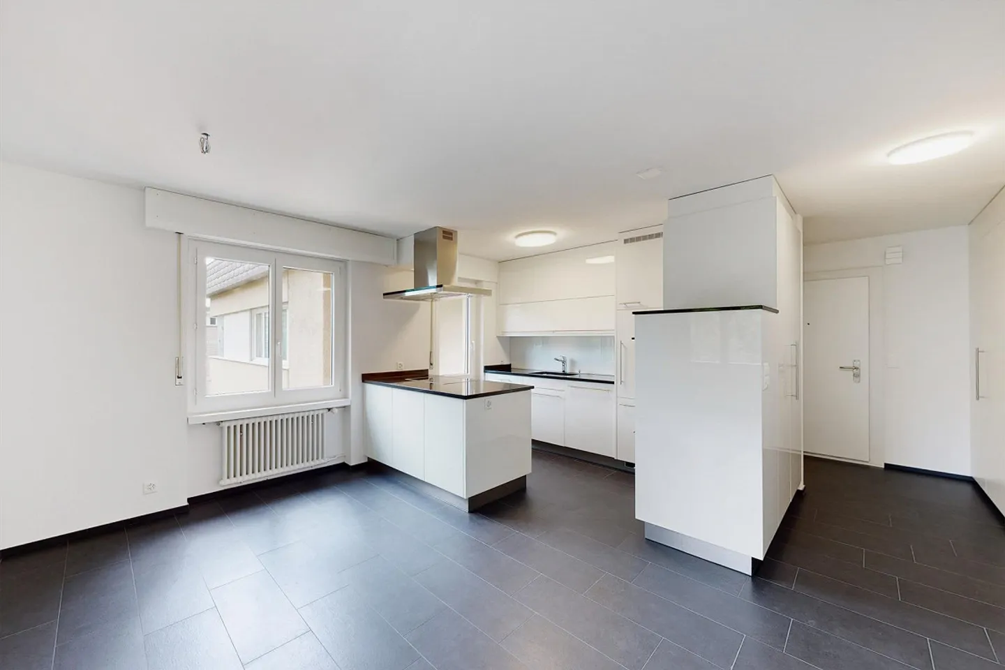 Charmante Wohnung am Waldrand - Foto 2 von 10