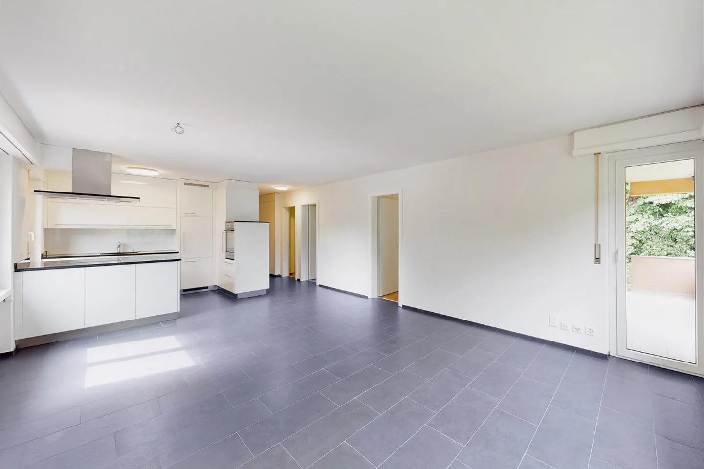 Charmante Wohnung am Waldrand - Foto 3 von 10