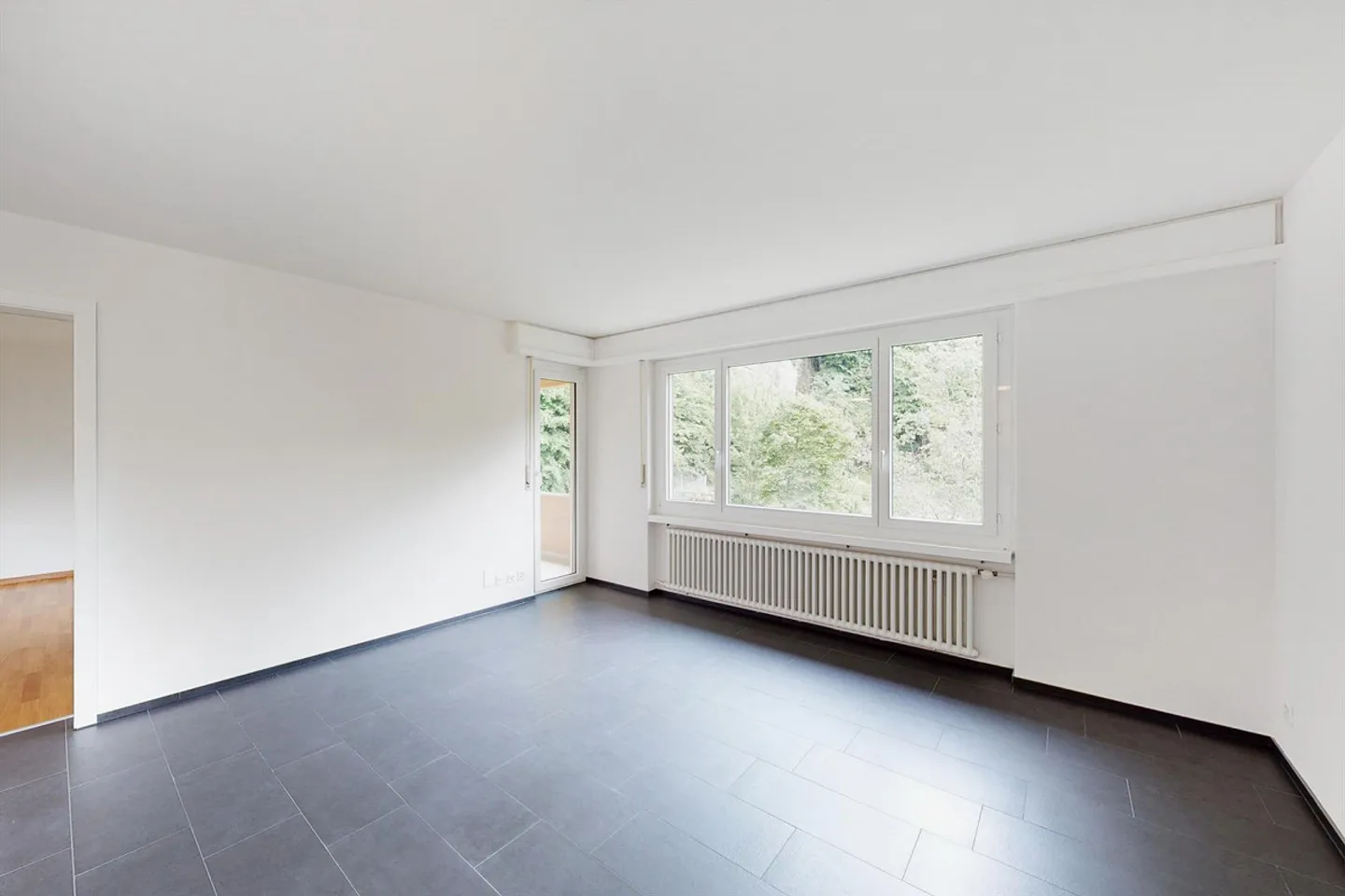 Charmante Wohnung am Waldrand - Foto 4 von 10