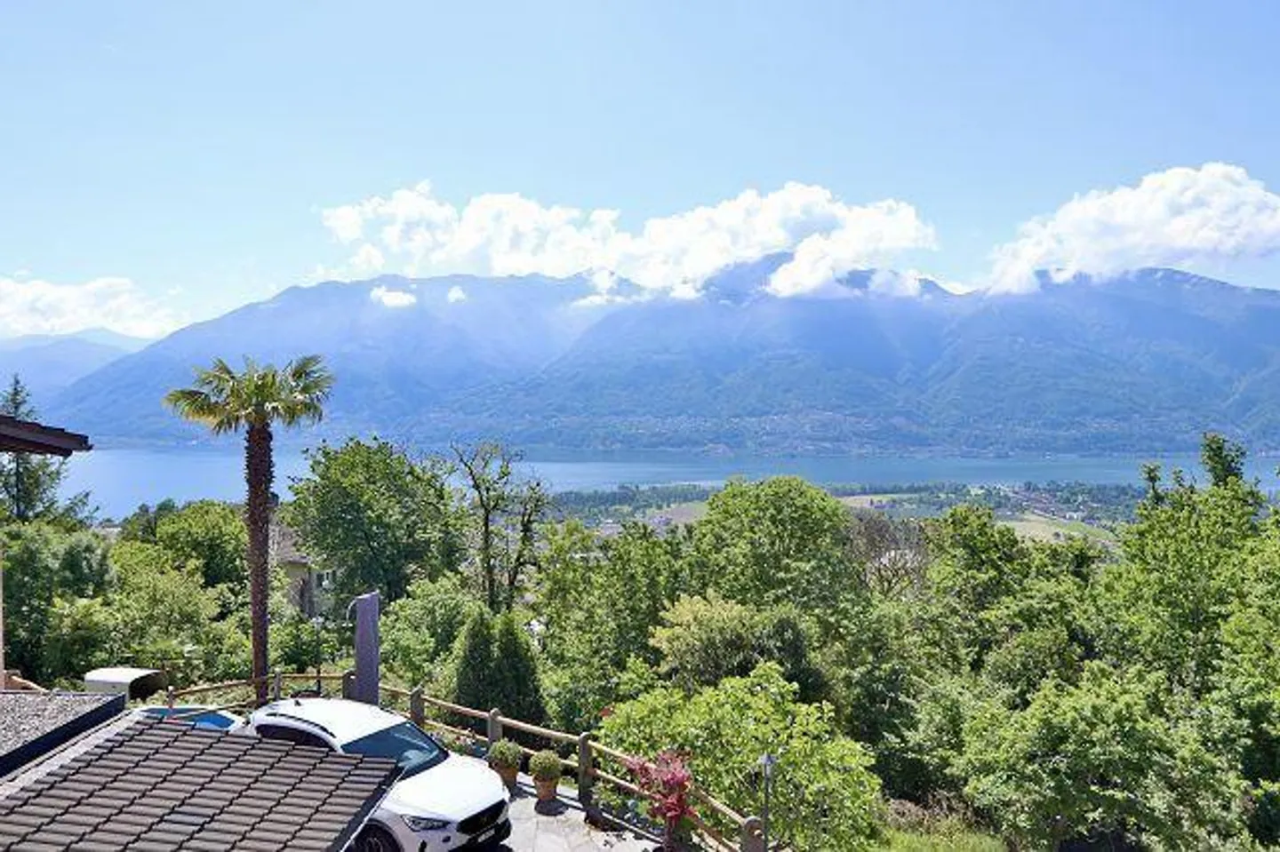 «Appartamento di lusso di 4 1/2-locali con terrazza, giardino e vista lago» - Foto 25 di 37