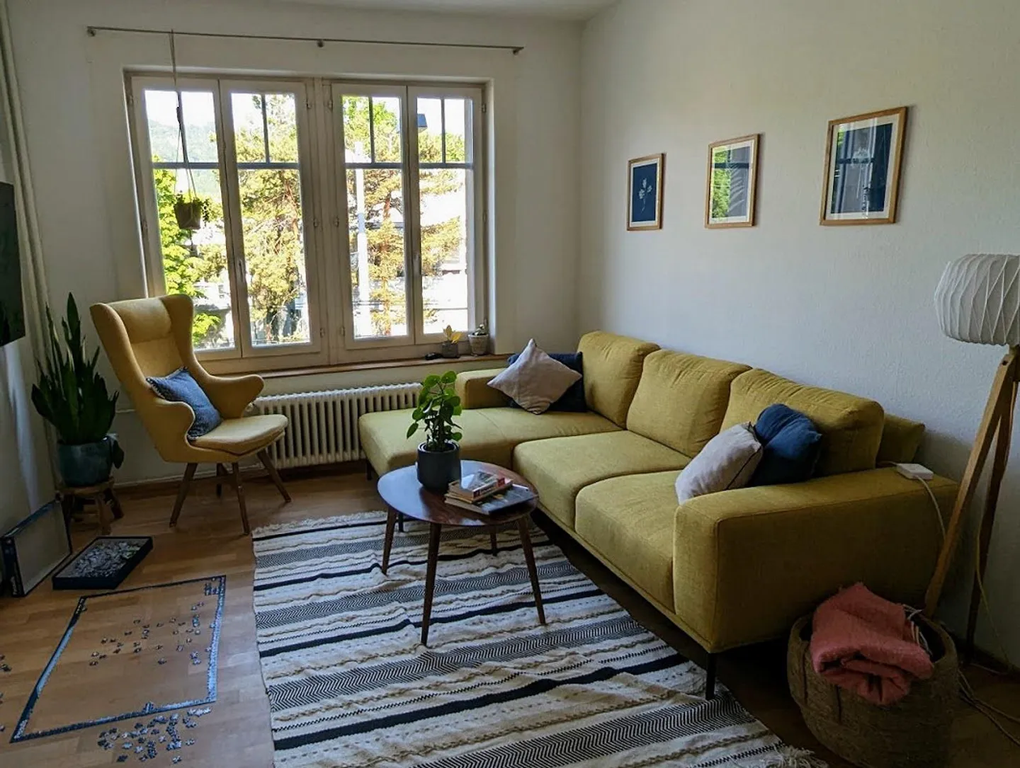 4.5-Room Old Building Apartment with Balcony & Loggia - Near Lake Zurich - Photo 4 of 13