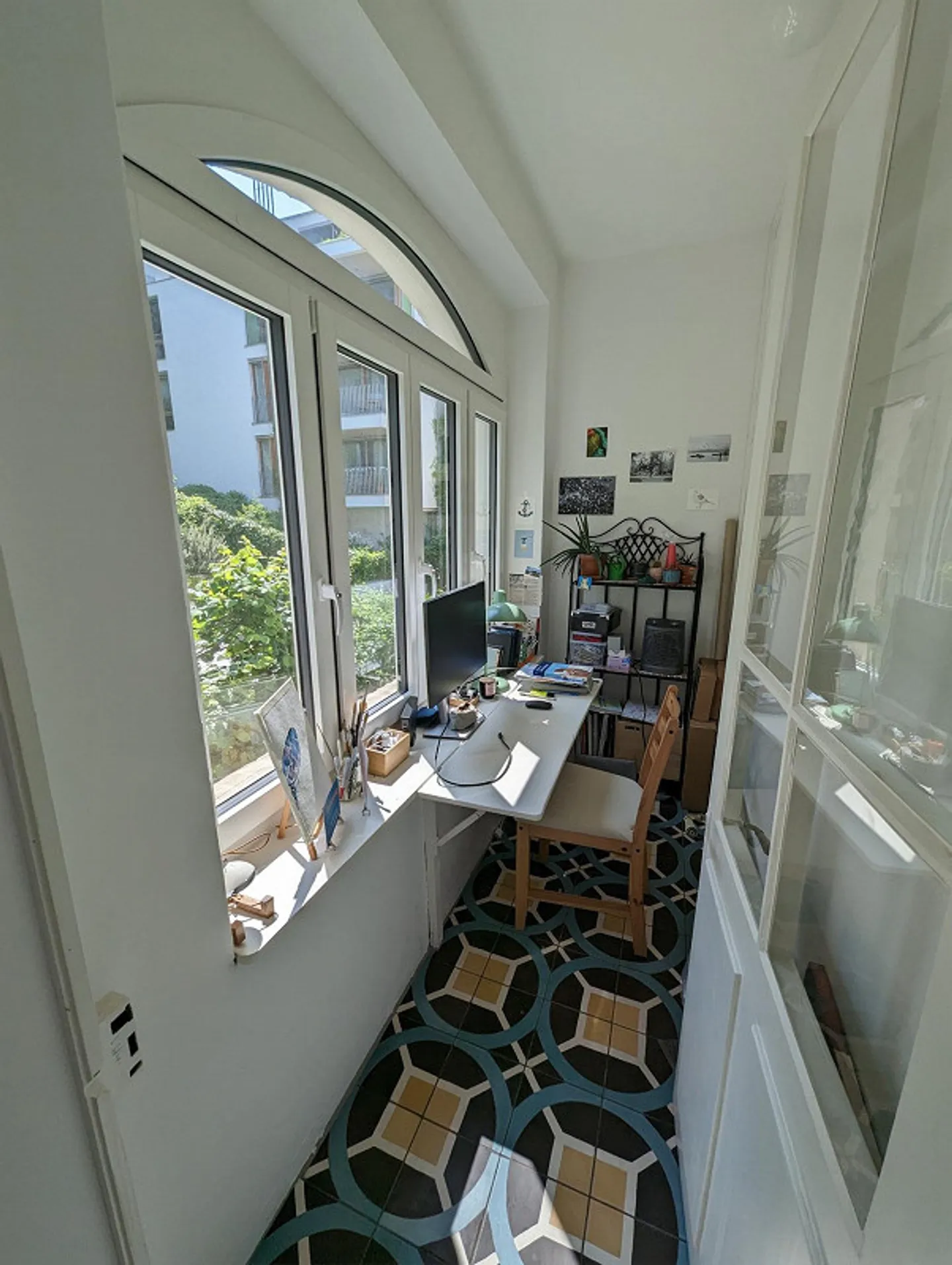 4.5-Room Old Building Apartment with Balcony & Loggia - Near Lake Zurich - Photo 5 of 13