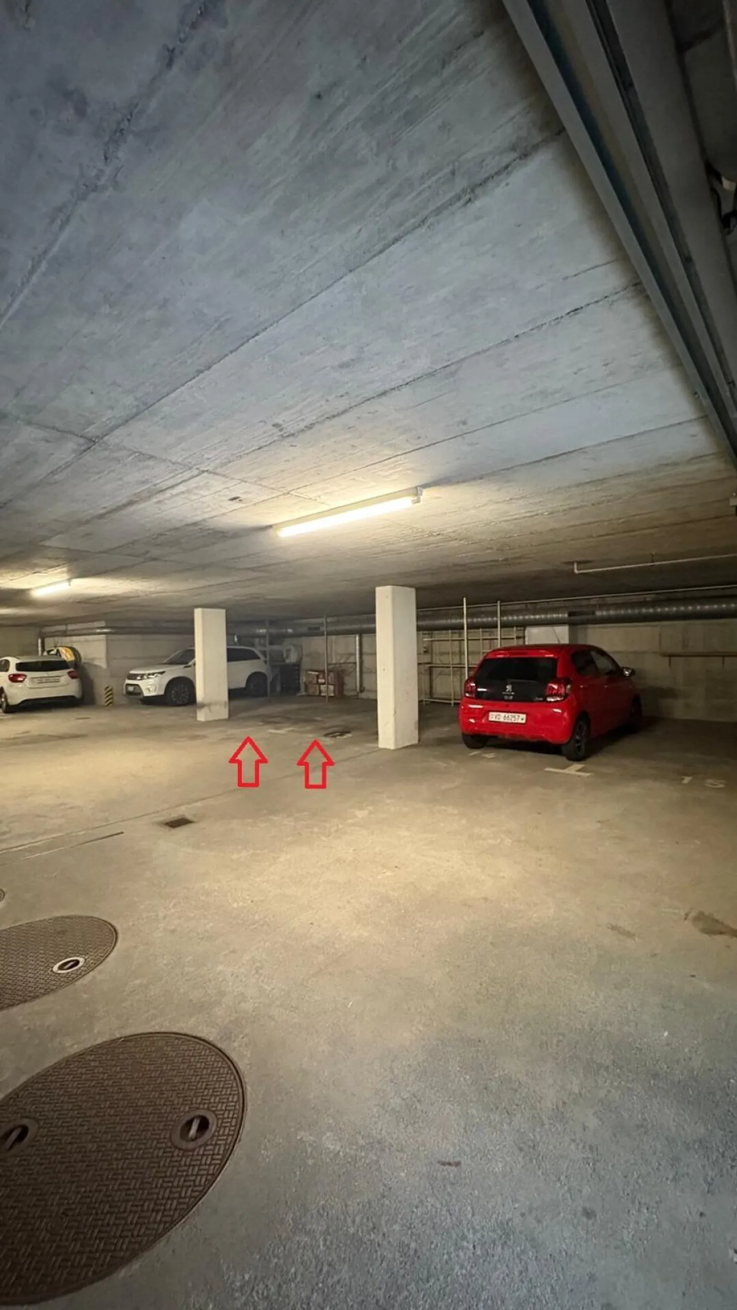 Innenparkplatz - Foto 2 von 3