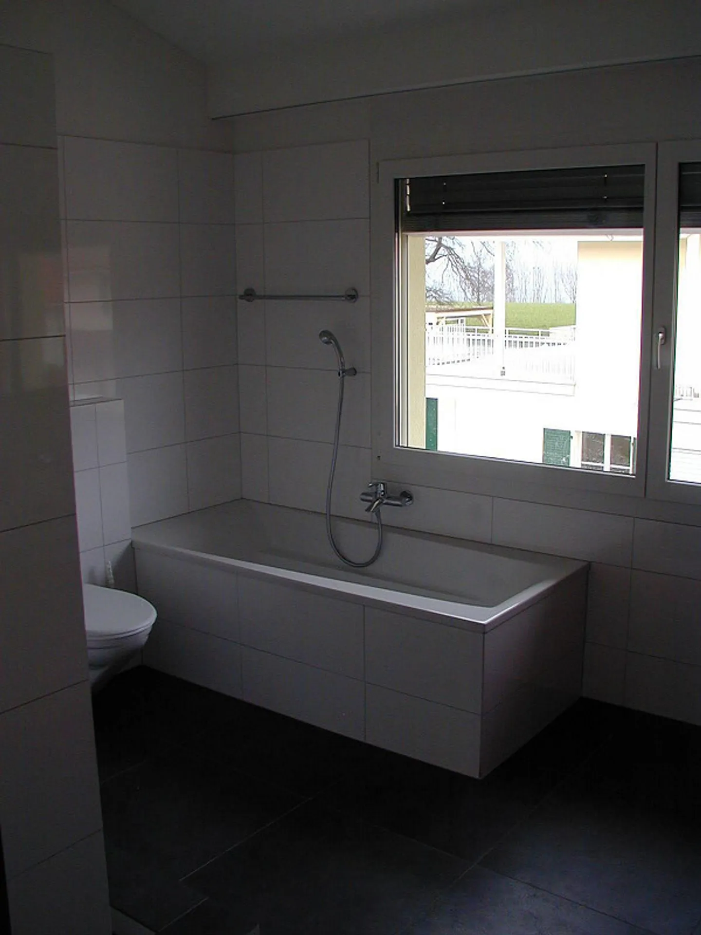 Maison semi-détachée de 6,5 pièces - Photo 4 sur 5