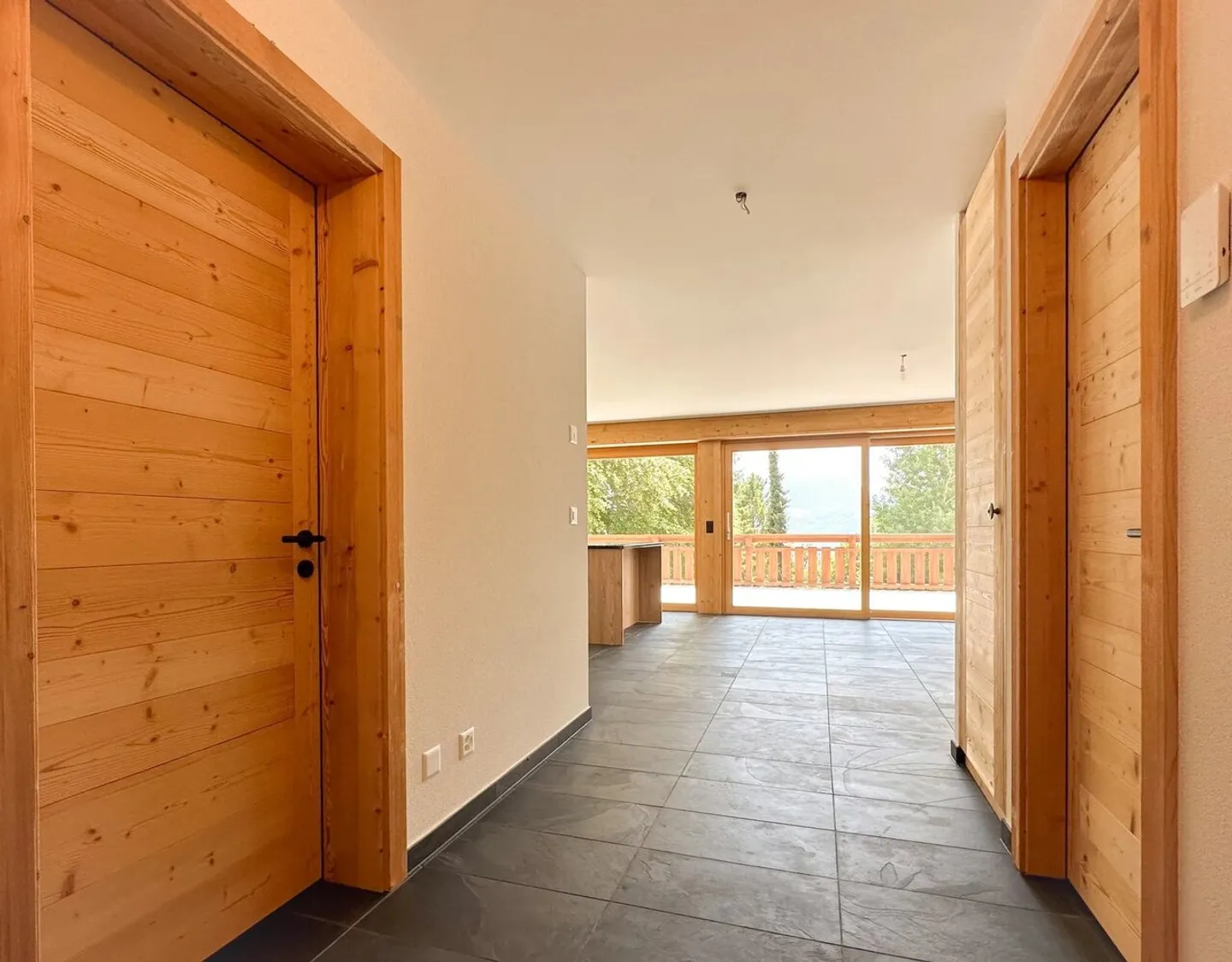 Apartment for sale - Photo 4 of 11