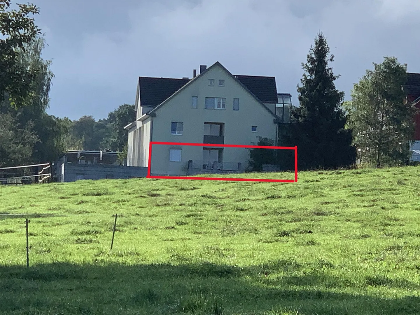 Appartamento 2,5 locali (58m2) nel verde con terrazza e giardino d'inverno - Foto 2 di 13