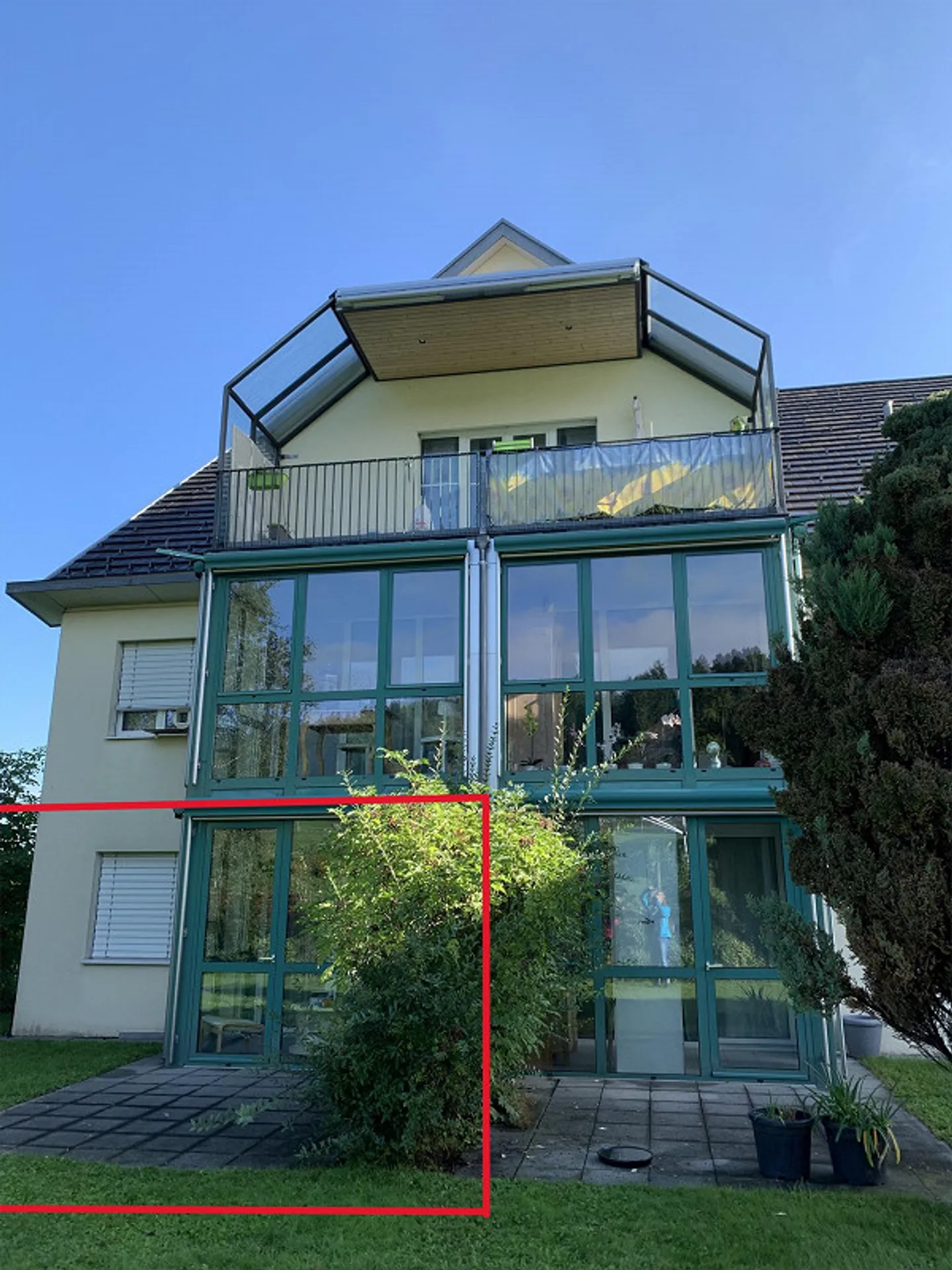 Appartamento 2,5 locali (58m2) nel verde con terrazza e giardino d'inverno - Foto 3 di 13