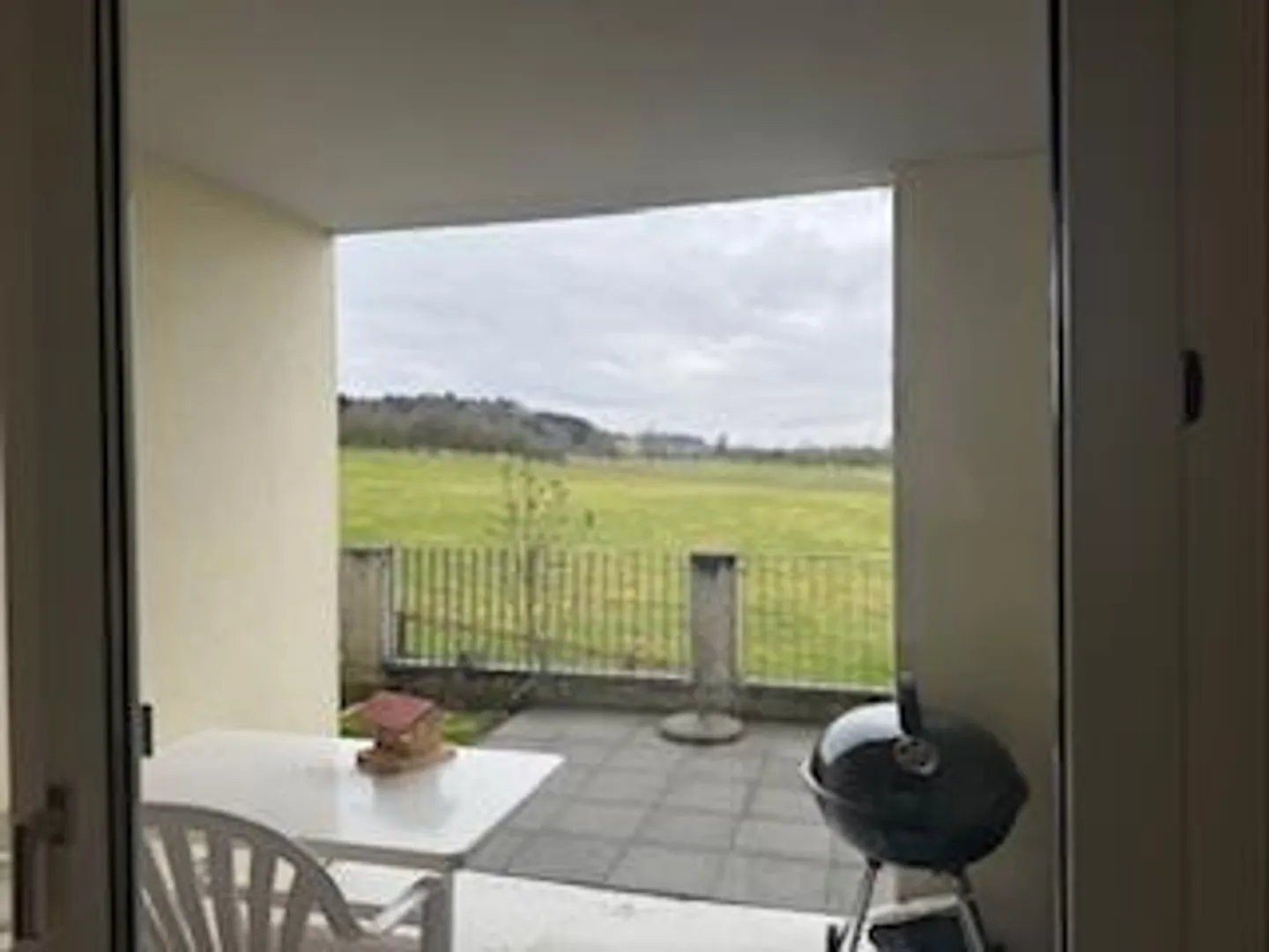 Appartamento 2,5 locali (58m2) nel verde con terrazza e giardino d'inverno - Foto 7 di 13