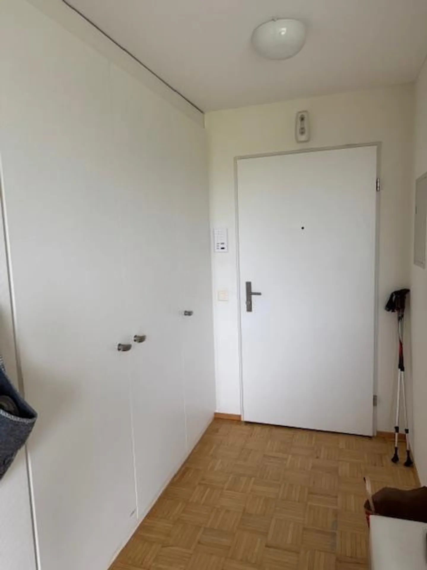 Appartamento 2,5 locali (58m2) nel verde con terrazza e giardino d'inverno - Foto 8 di 13