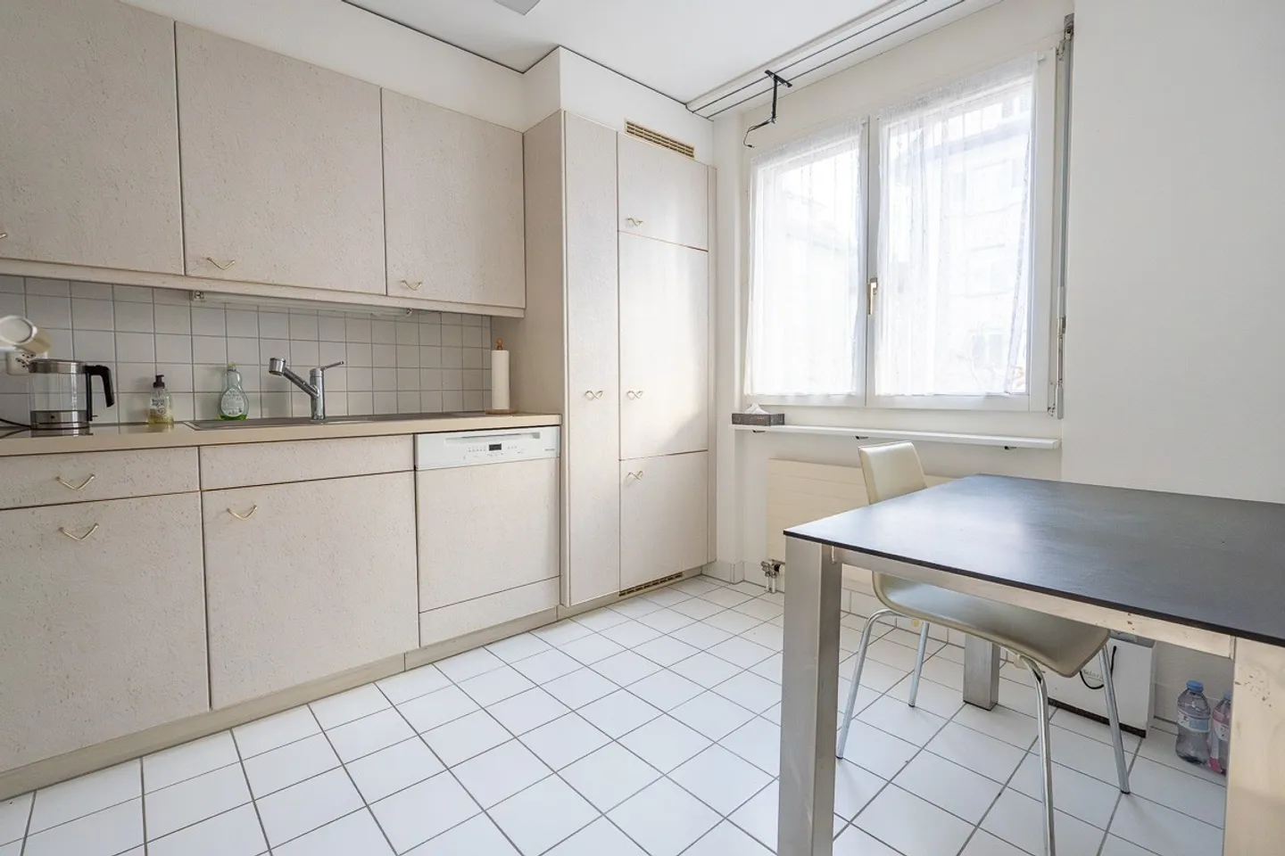 4.5-room apartment with garage space - Photo 2 of 5